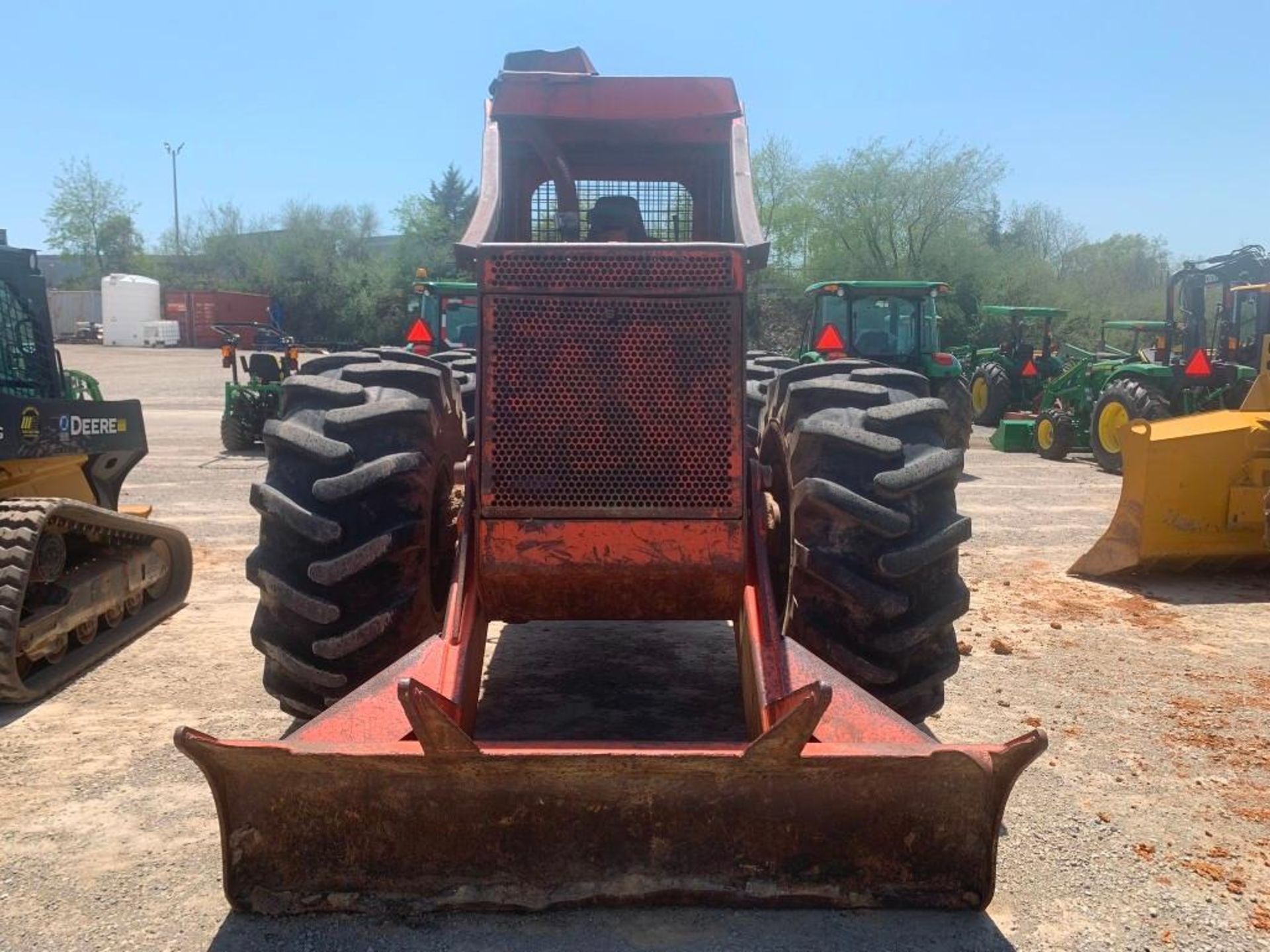 Timberjack 380B Skidder - Image 16 of 80