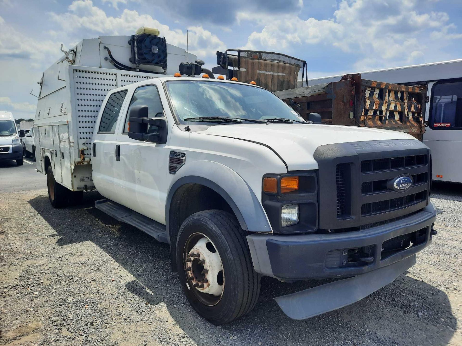 2009 Ford F550 Super Duty Service Truck - Image 4 of 64