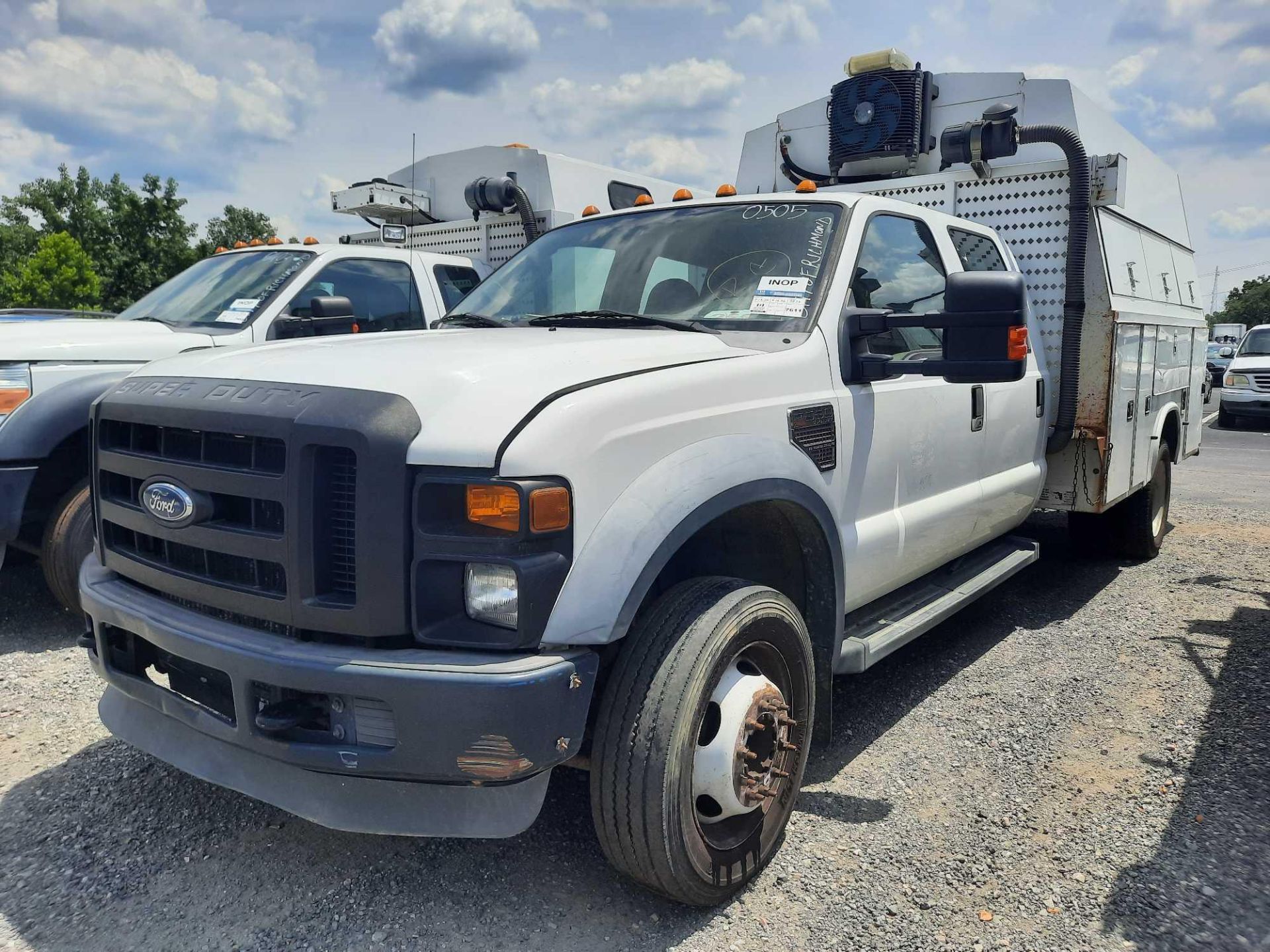 2009 Ford F550 Super Duty Service Truck - Image 2 of 64