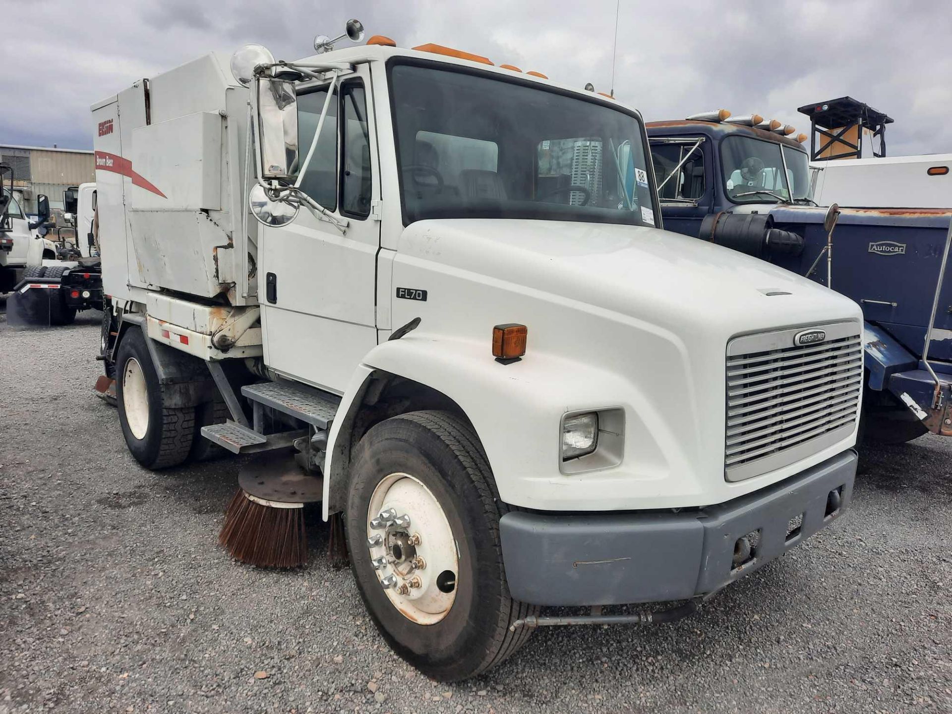 1999 Freightliner FL70 Sweeper Truck - Image 2 of 54