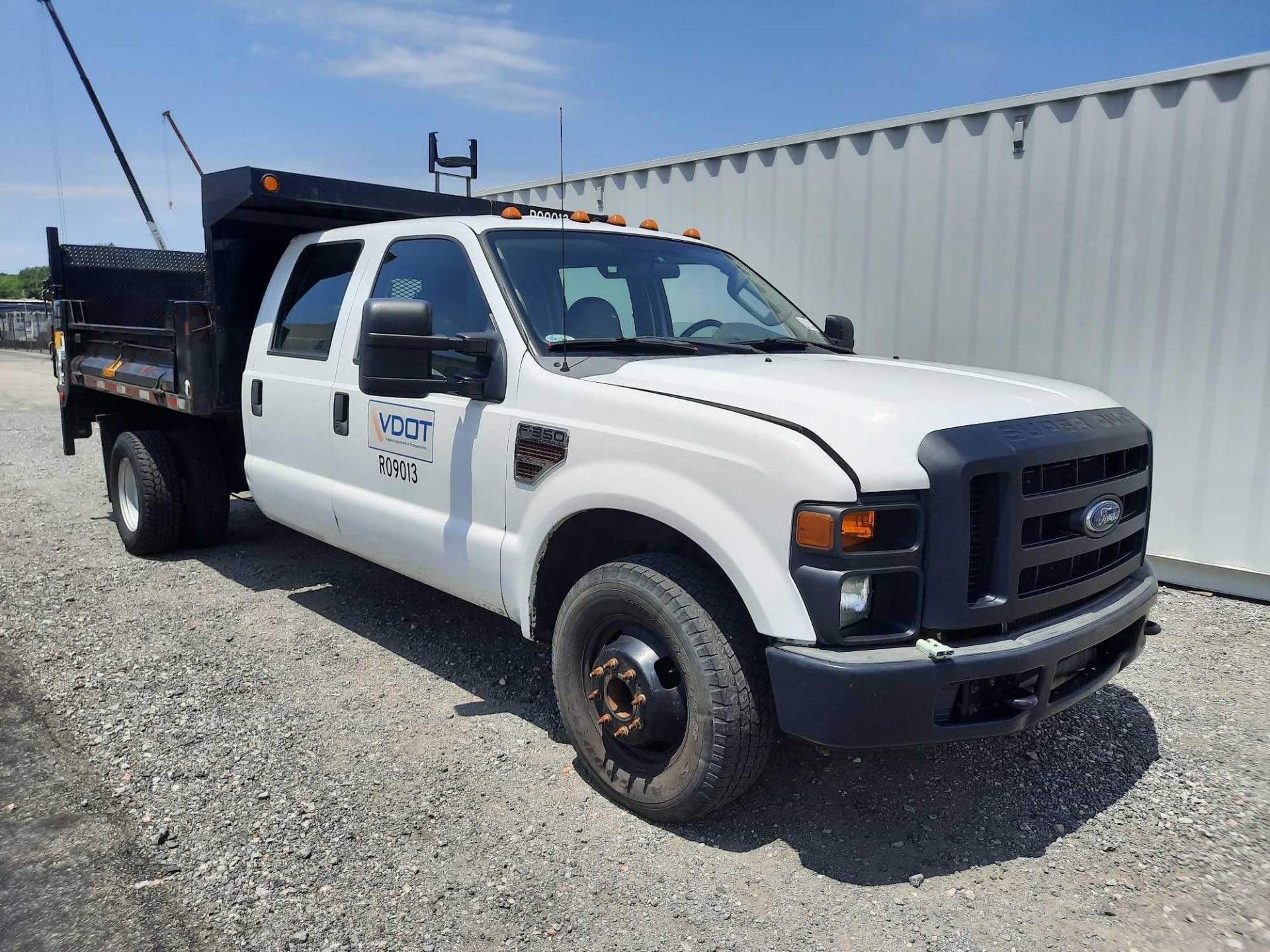 2008 Ford F350 Crew Cab Super Duty Dump Truck - Image 3 of 40