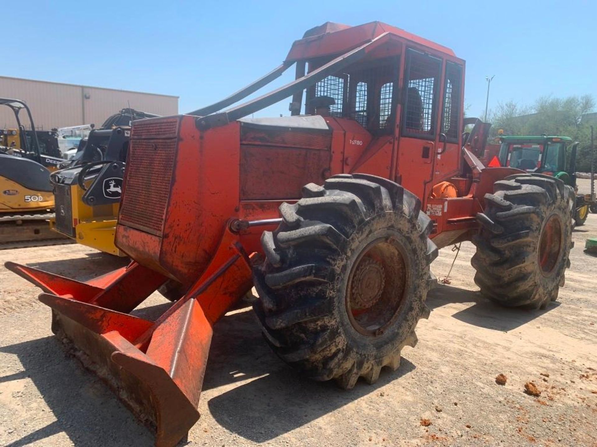 Timberjack 380B Skidder - Image 18 of 80