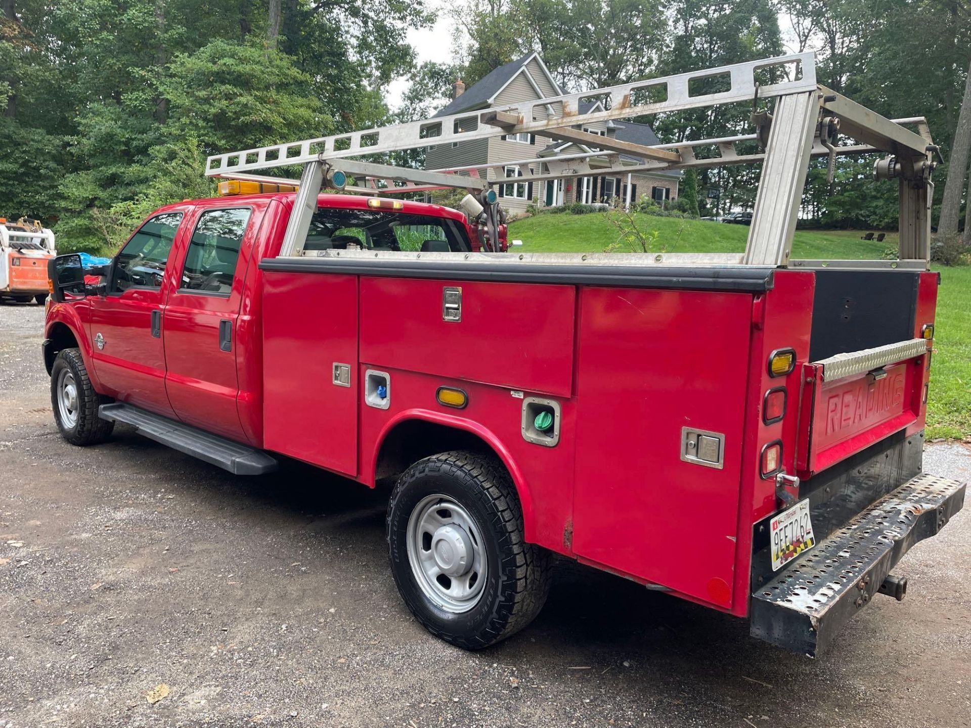 2011 Ford F350 4x4 Crew Cab Service Truck - Image 2 of 41