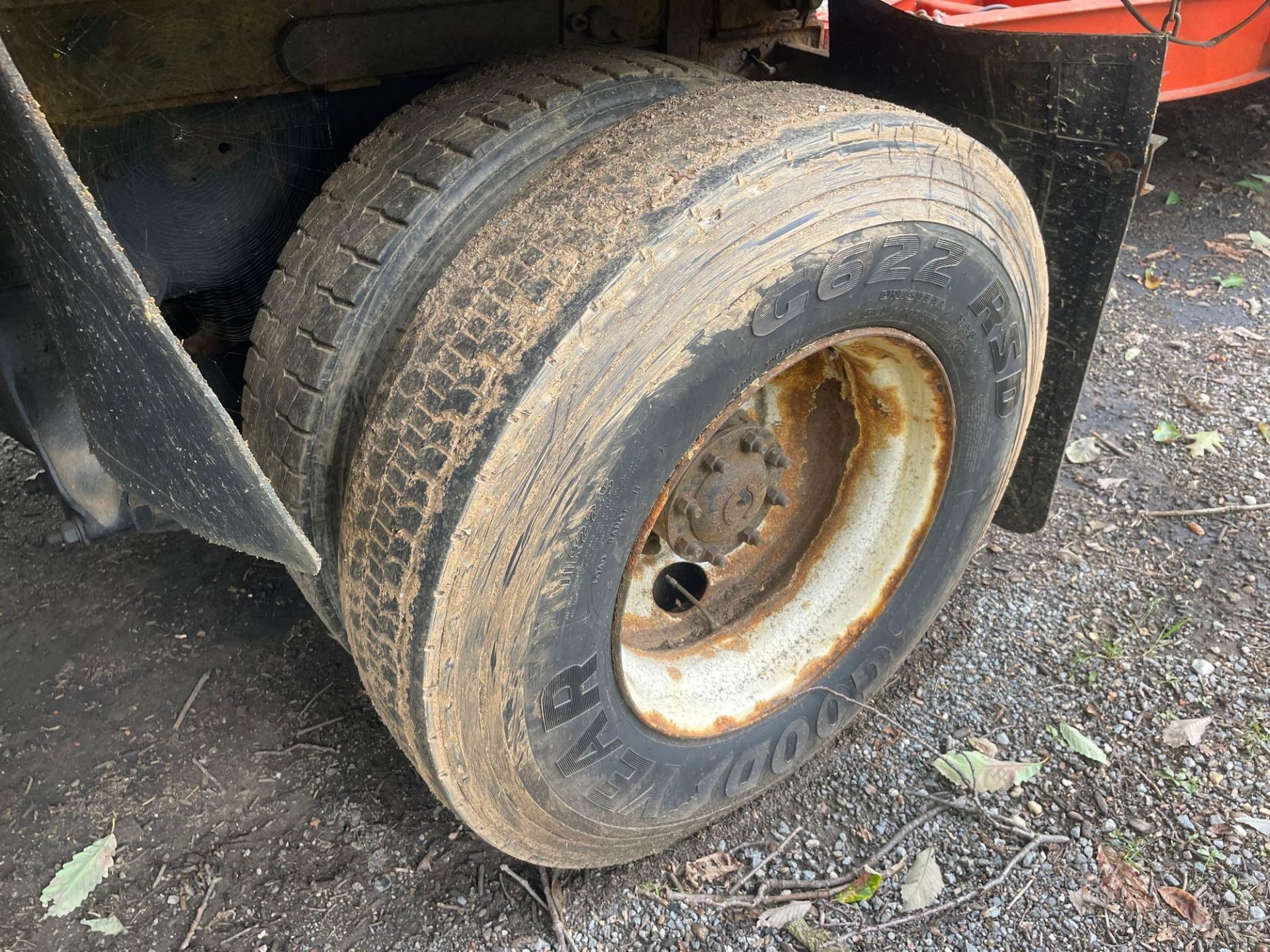 2000 Freightliner Single Axle Dump Truck - Image 21 of 29