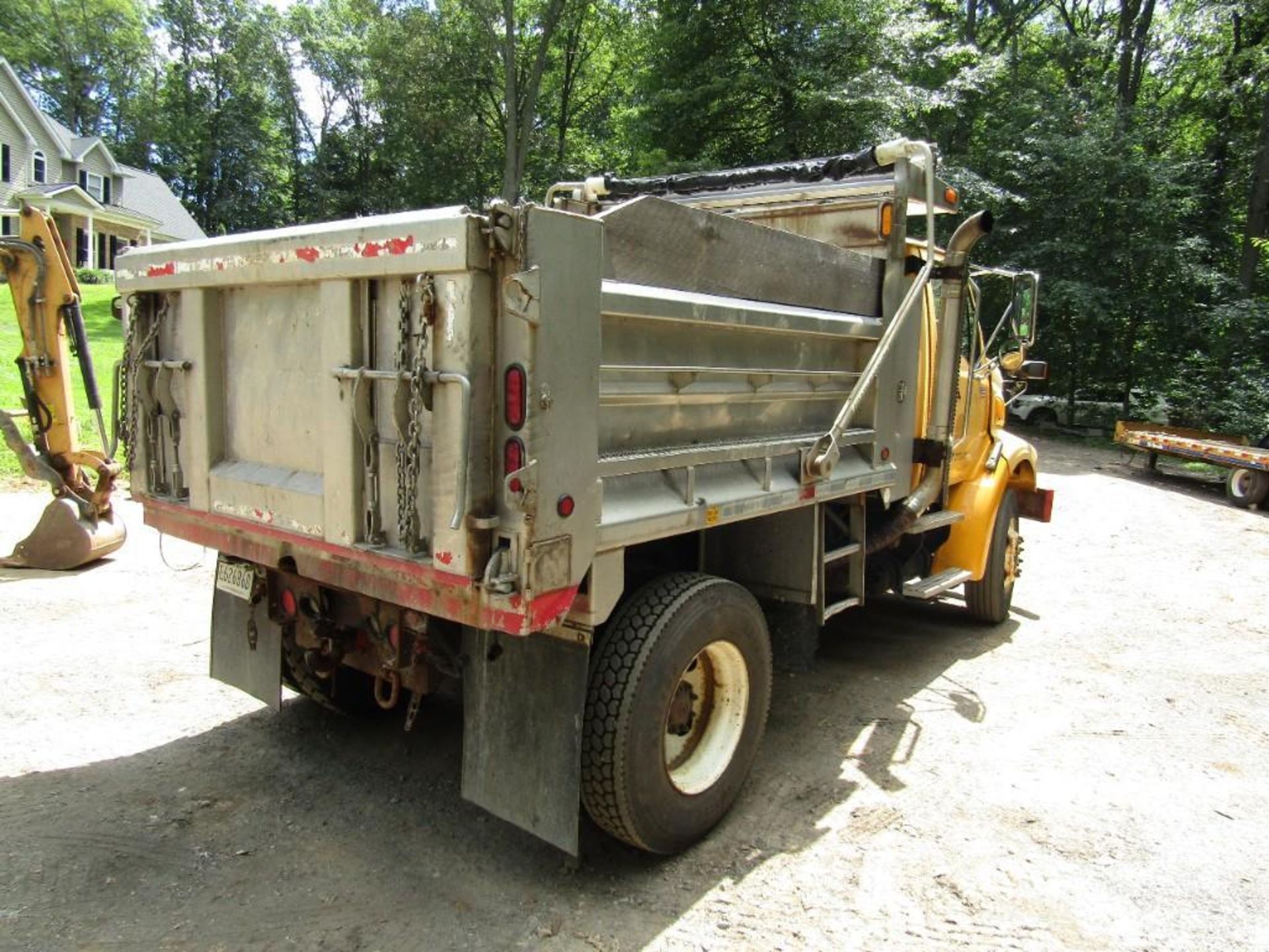 2006 Sterling Single Axle Dump Truck - Image 3 of 26