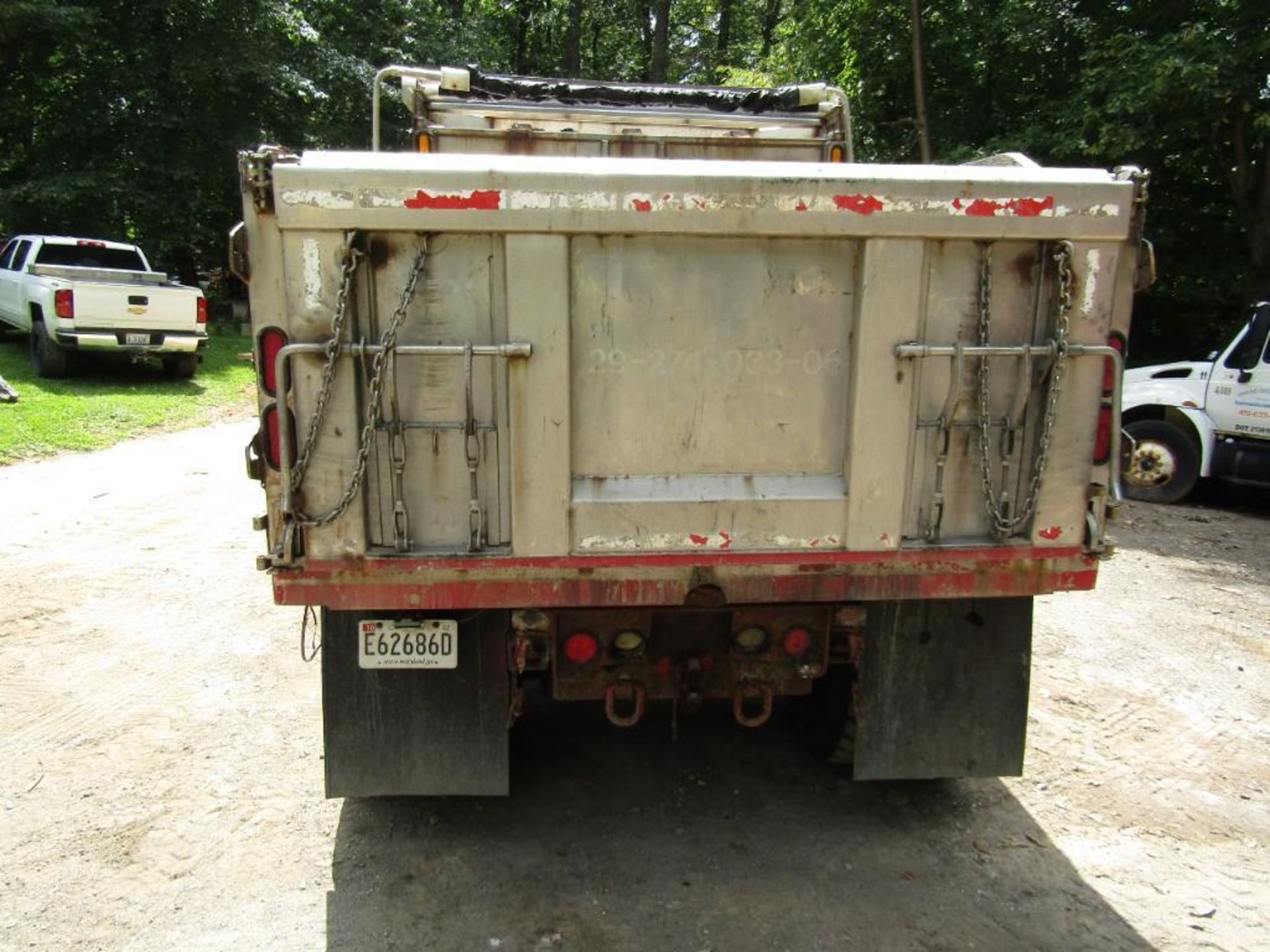 2006 Sterling Single Axle Dump Truck - Image 5 of 26