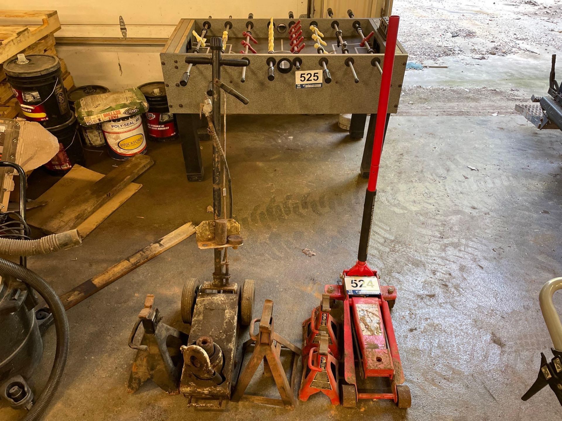 (2) Shop Jacks And (4) Jack Stands