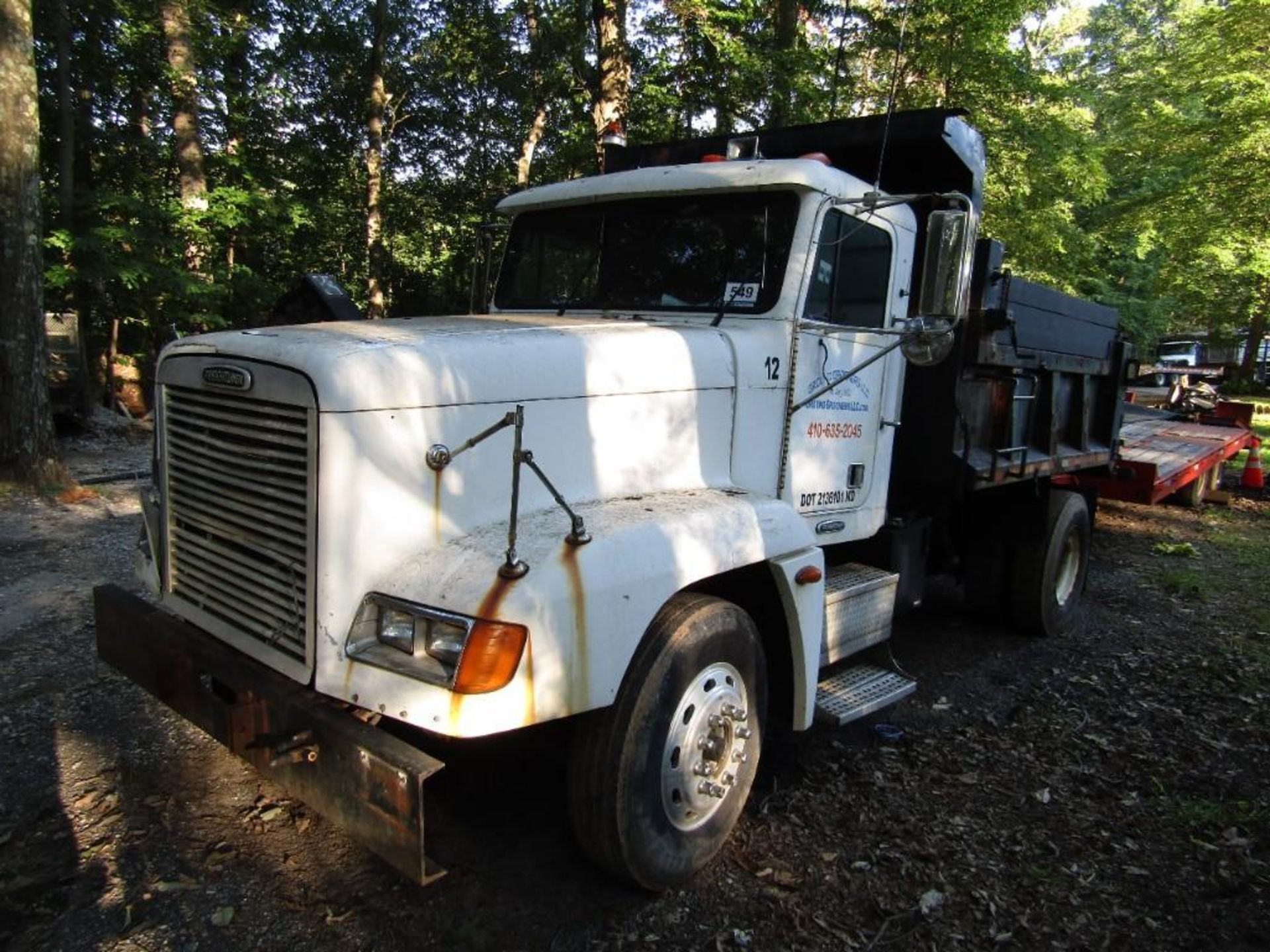 2000 Freightliner Single Axle Dump Truck