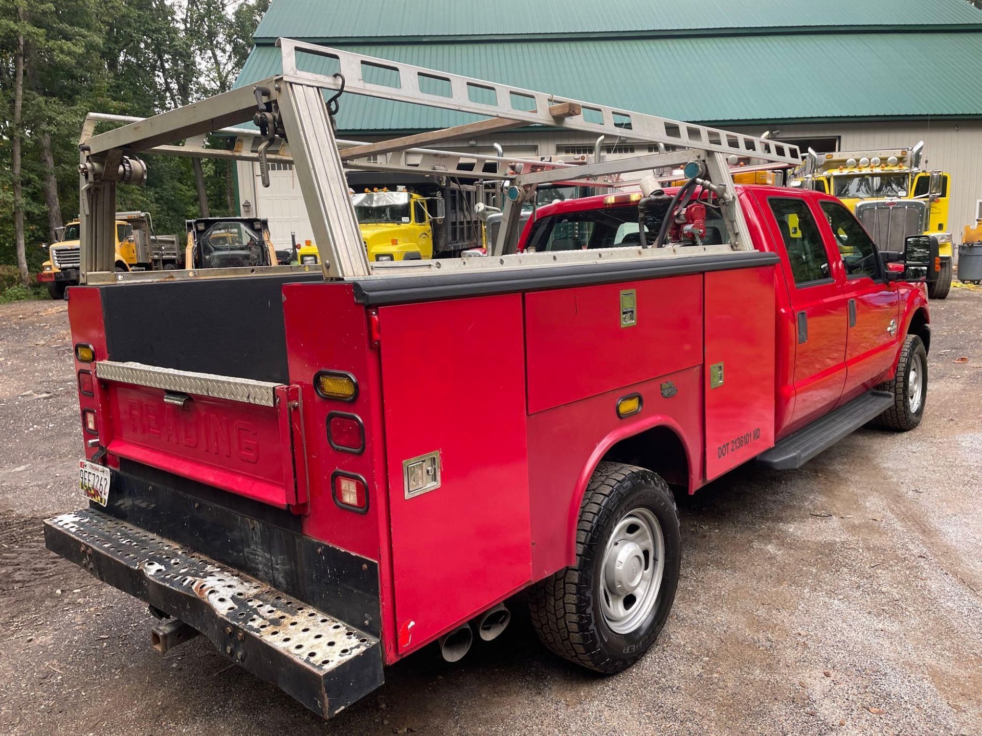 2011 Ford F350 4x4 Crew Cab Service Truck - Image 3 of 41