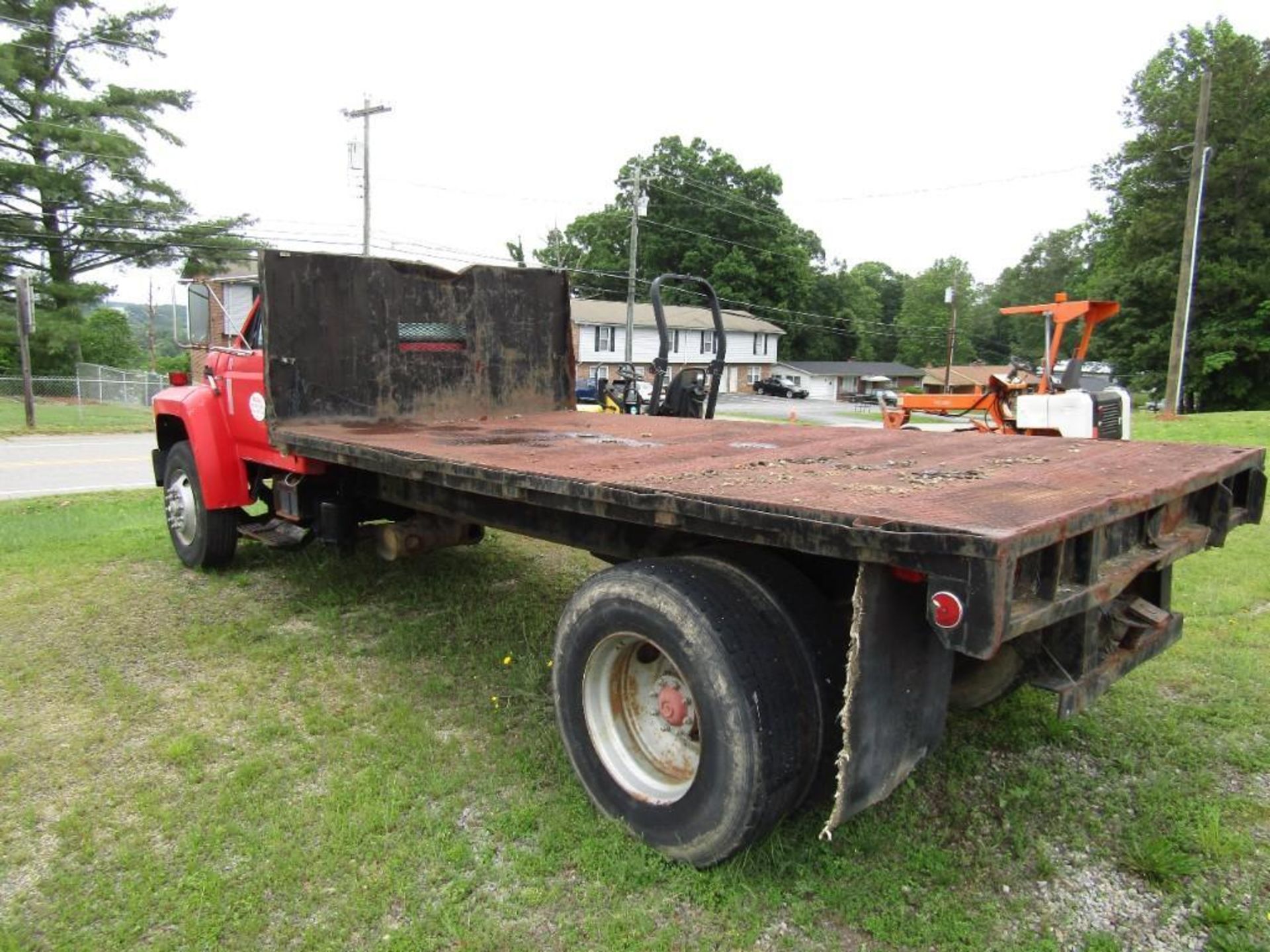 1990 Ford F800 Flat Bed Truck - Image 4 of 7