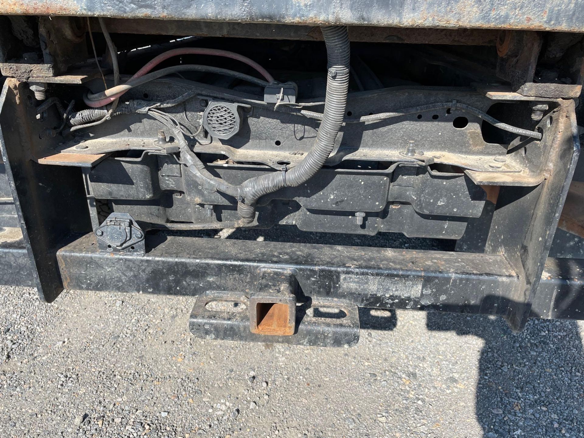 2008 Ford F-350 Crew Cab Dump Truck - Image 22 of 23