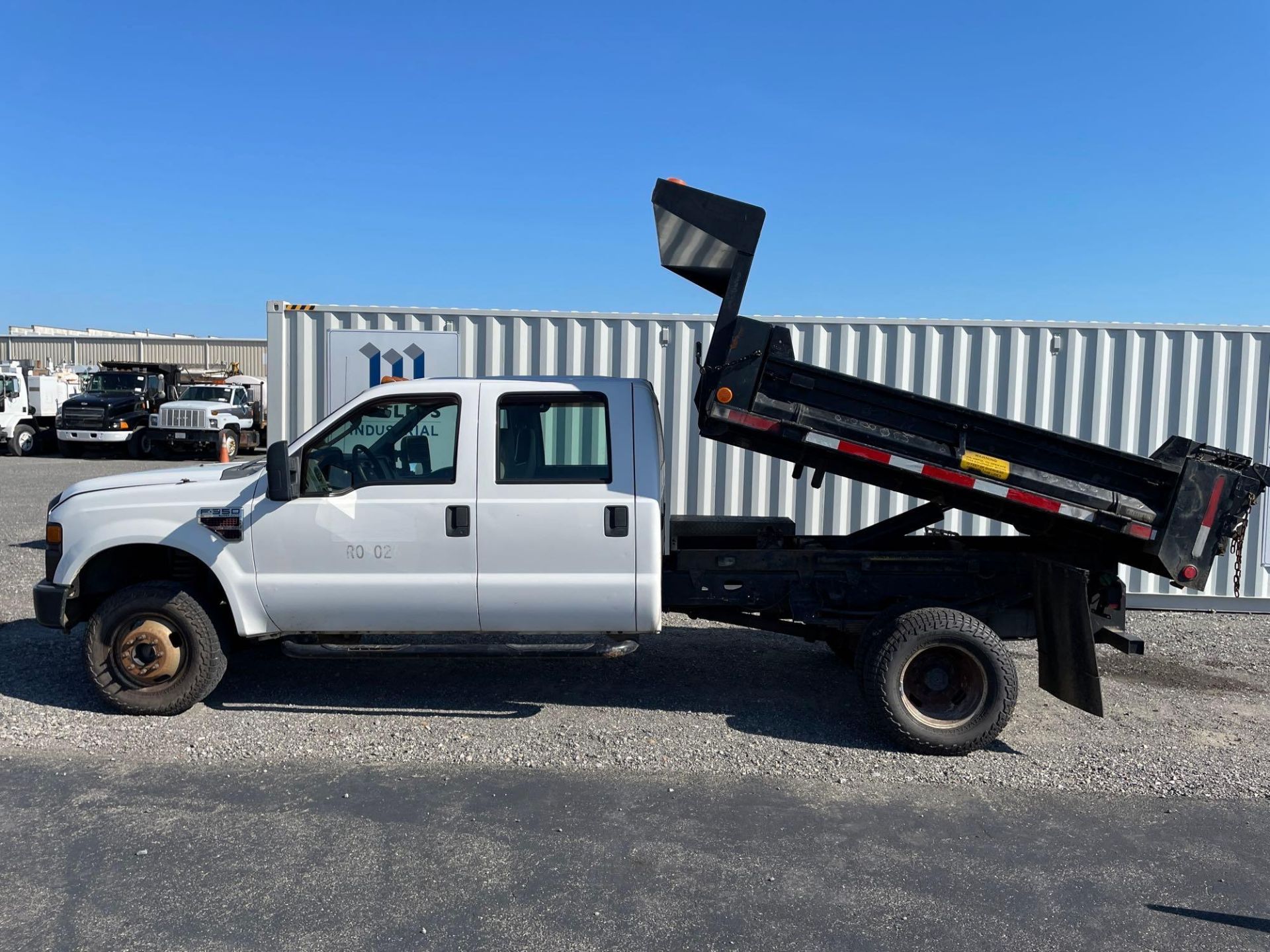 2008 Ford F-350 Crew Cab Dump Truck - Image 18 of 23