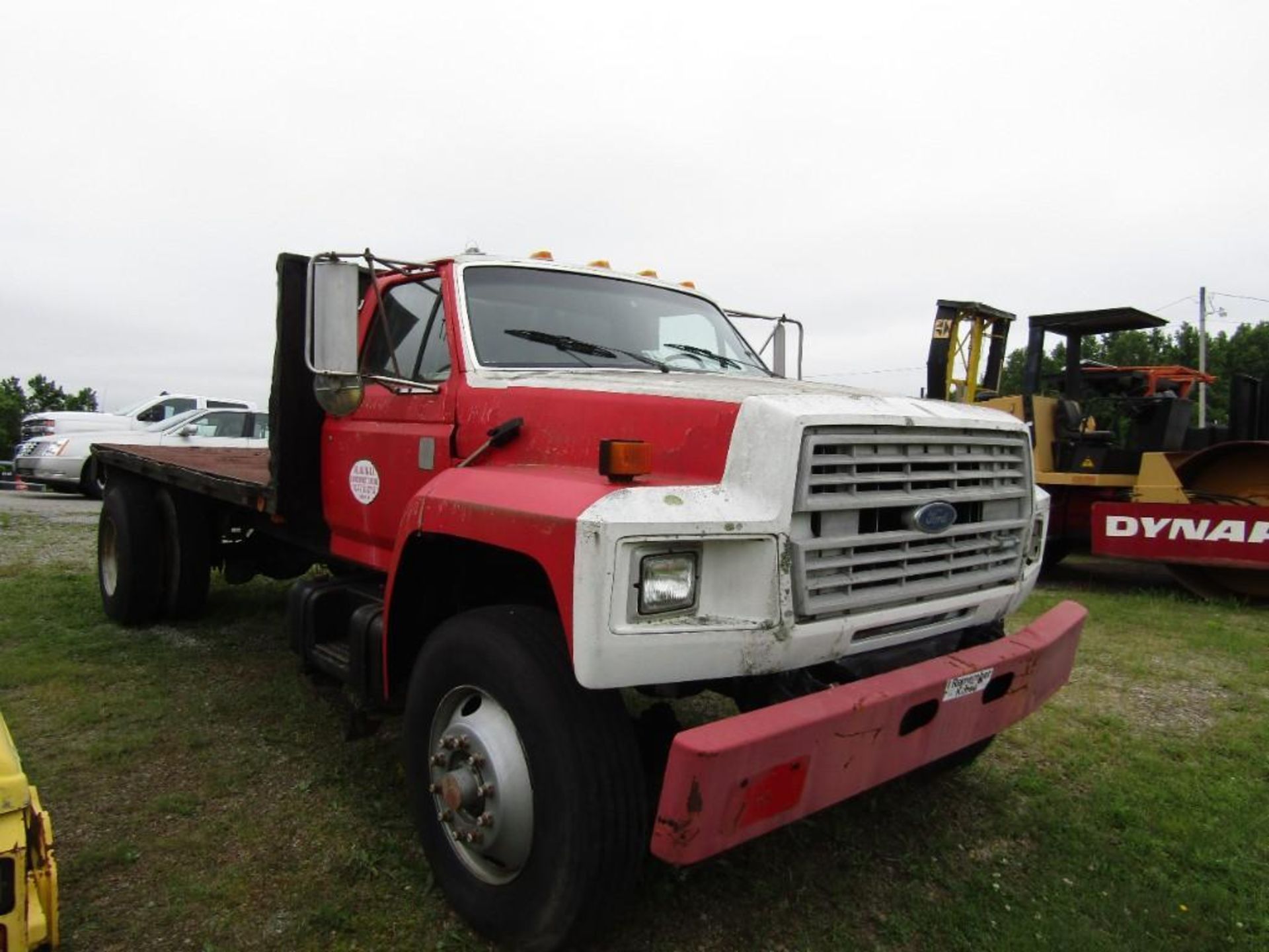 1990 Ford F800 Flat Bed Truck - Image 2 of 7