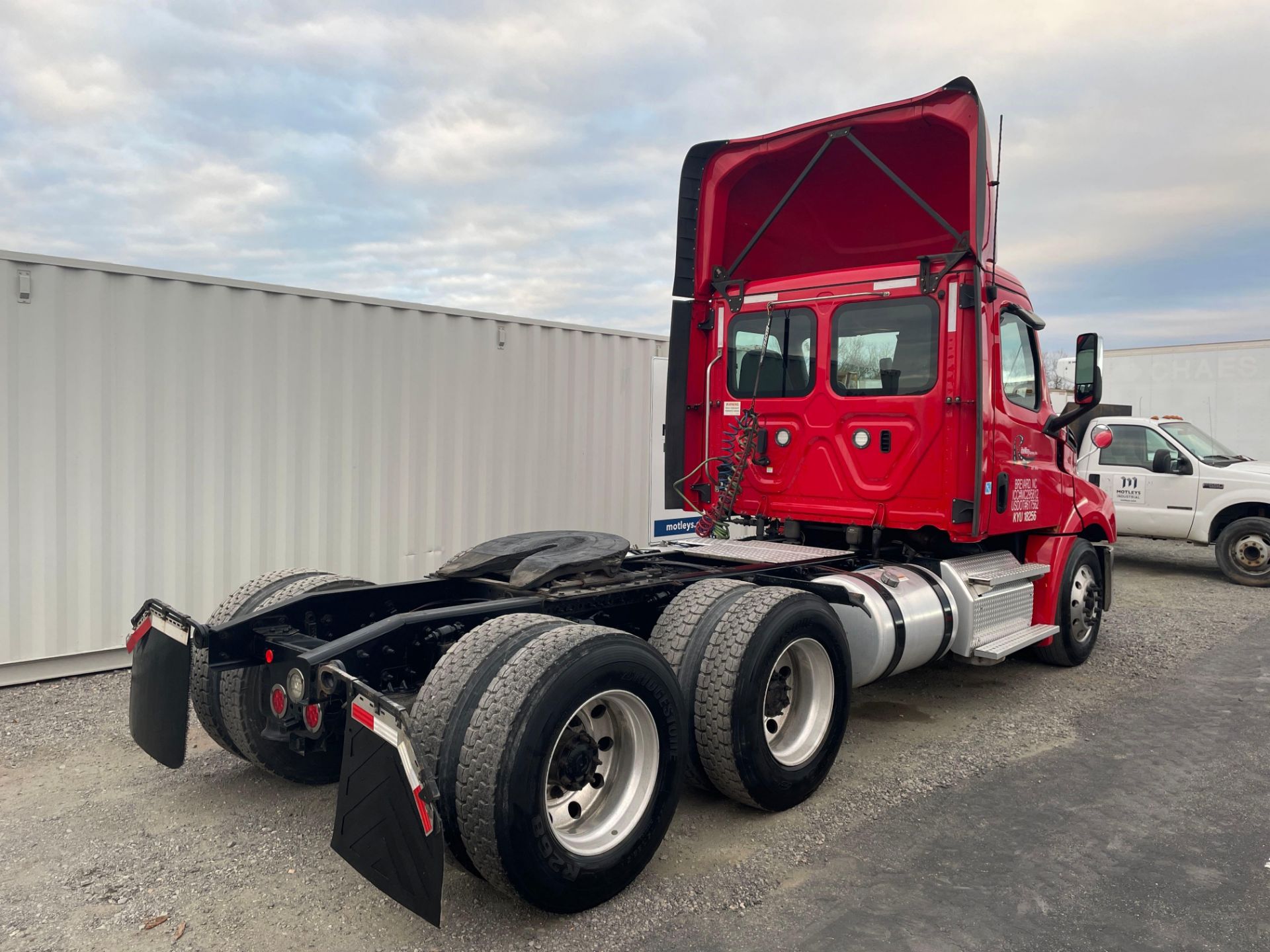 2020 Freightliner PX12664T Cascadia 126 T/A Day Cab Road Tractor - Image 2 of 27