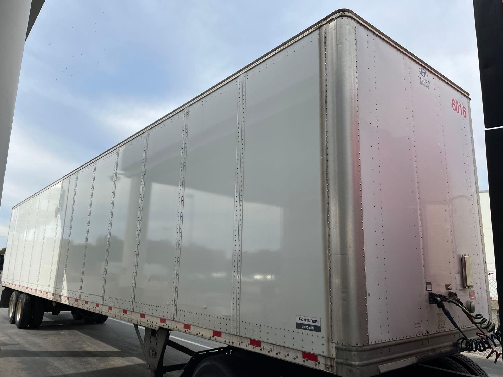 2017 Hyundai VC2530152-JSW HT 53' T/A Dry Van Trailer - Image 4 of 23