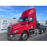 2020 Freightliner PX12664T Cascadia 126 T/A Day Cab Road Tractor