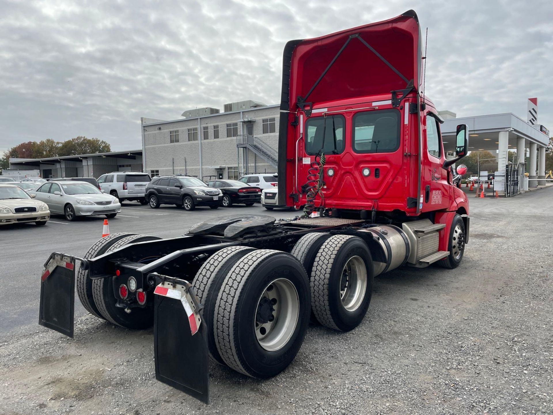 2020 Freightliner PX12664T Cascadia 126 T/A Day Cab Road Tractor - Image 3 of 19