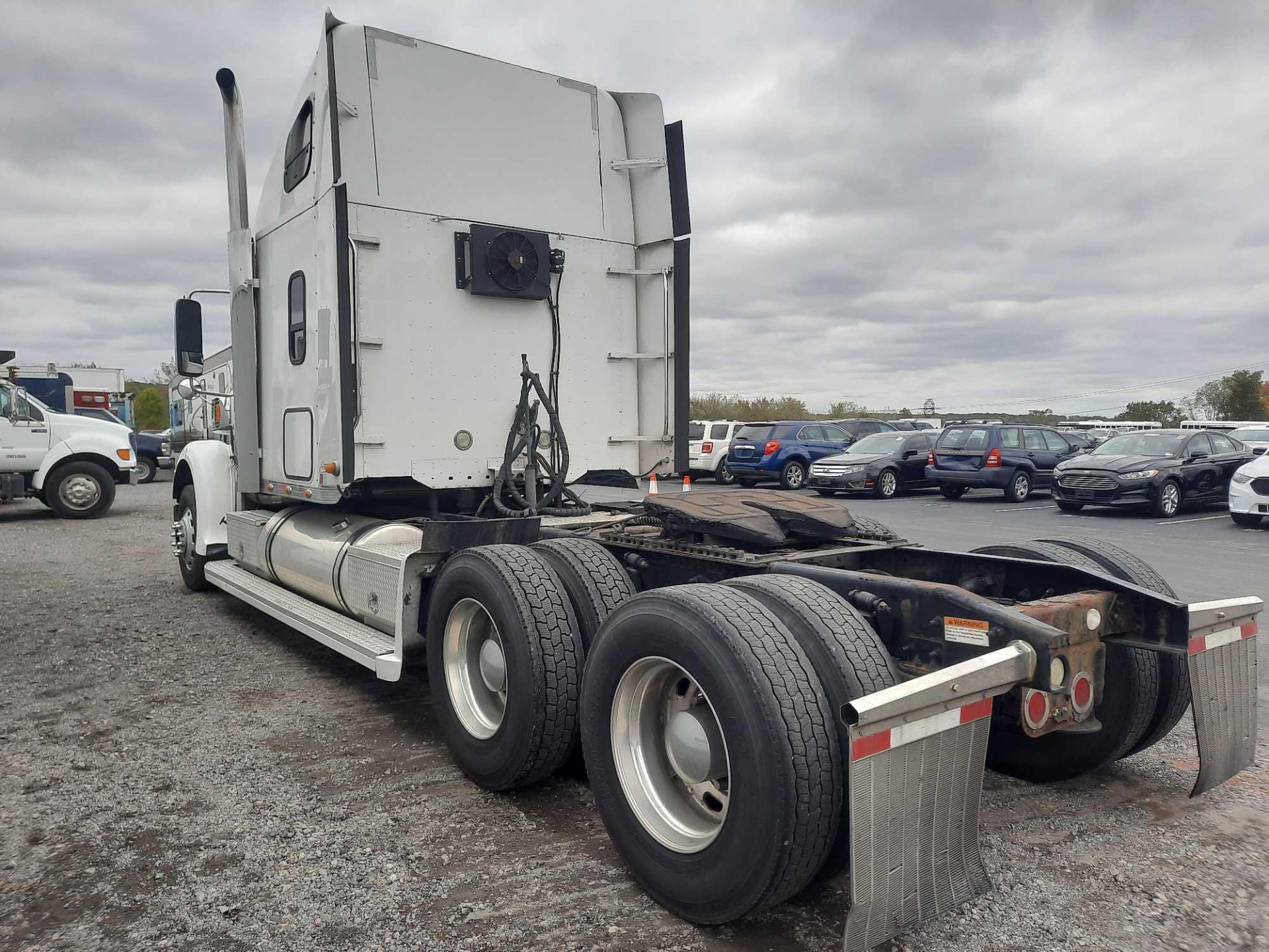 2016 Freightliner Coronado 132 Tandem Axle Sleeper Road Tractor - Image 3 of 29