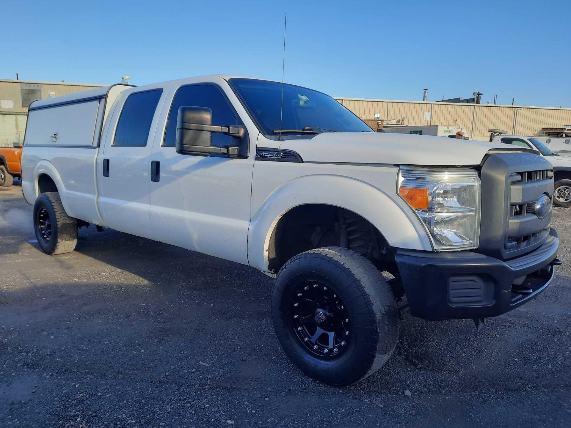 2013 Ford F250 4x4 - Image 4 of 19