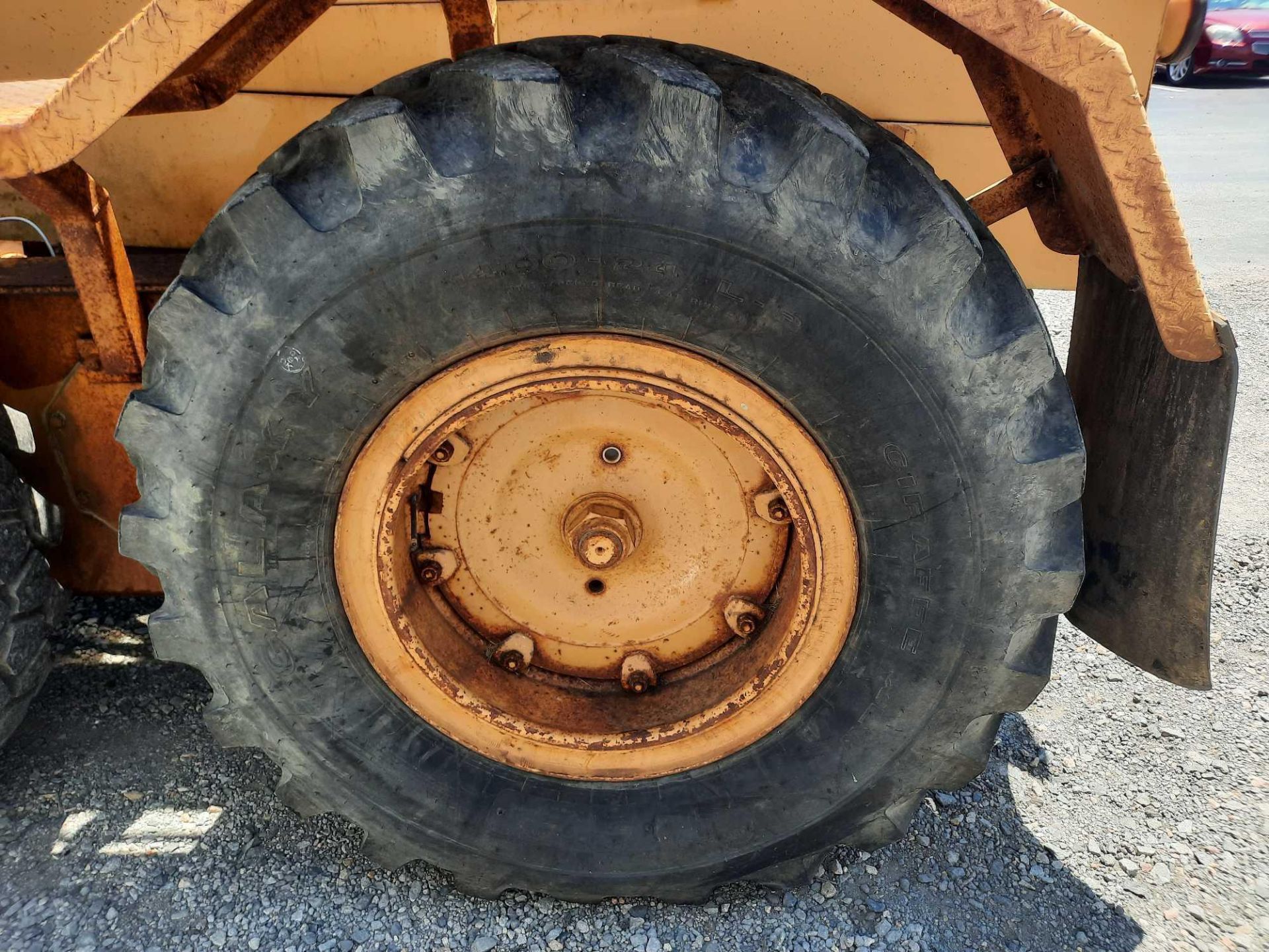 1990 Champion 740 Motor Grader - Image 8 of 24