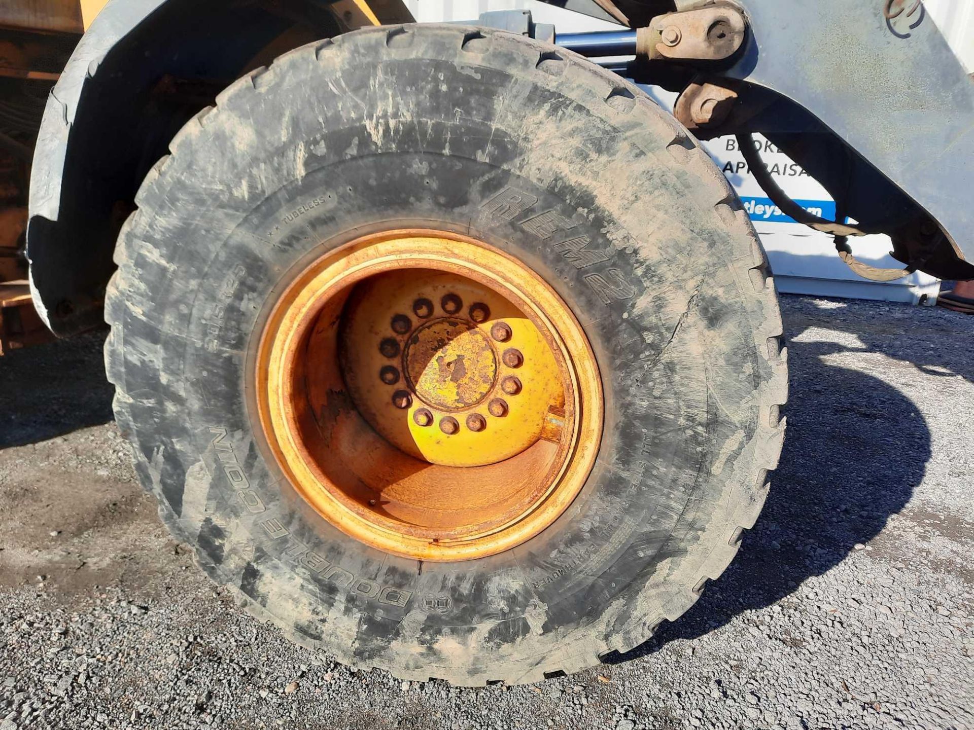 2007 John Deere 624J Wheel Loader - Image 7 of 18