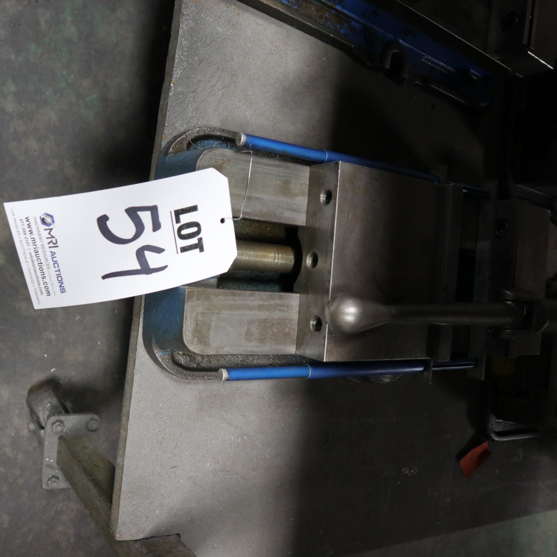 KURT 6" MACHINE VISE WITH HARD JAWS - Image 2 of 2