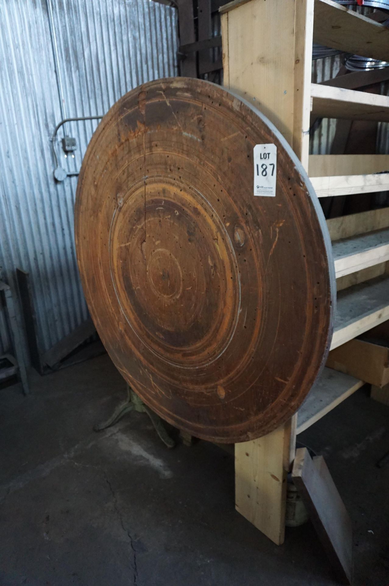 LARGE DISC SANDER *FOR PARTS* TO INCLUDE CONTENTS OF CORNER