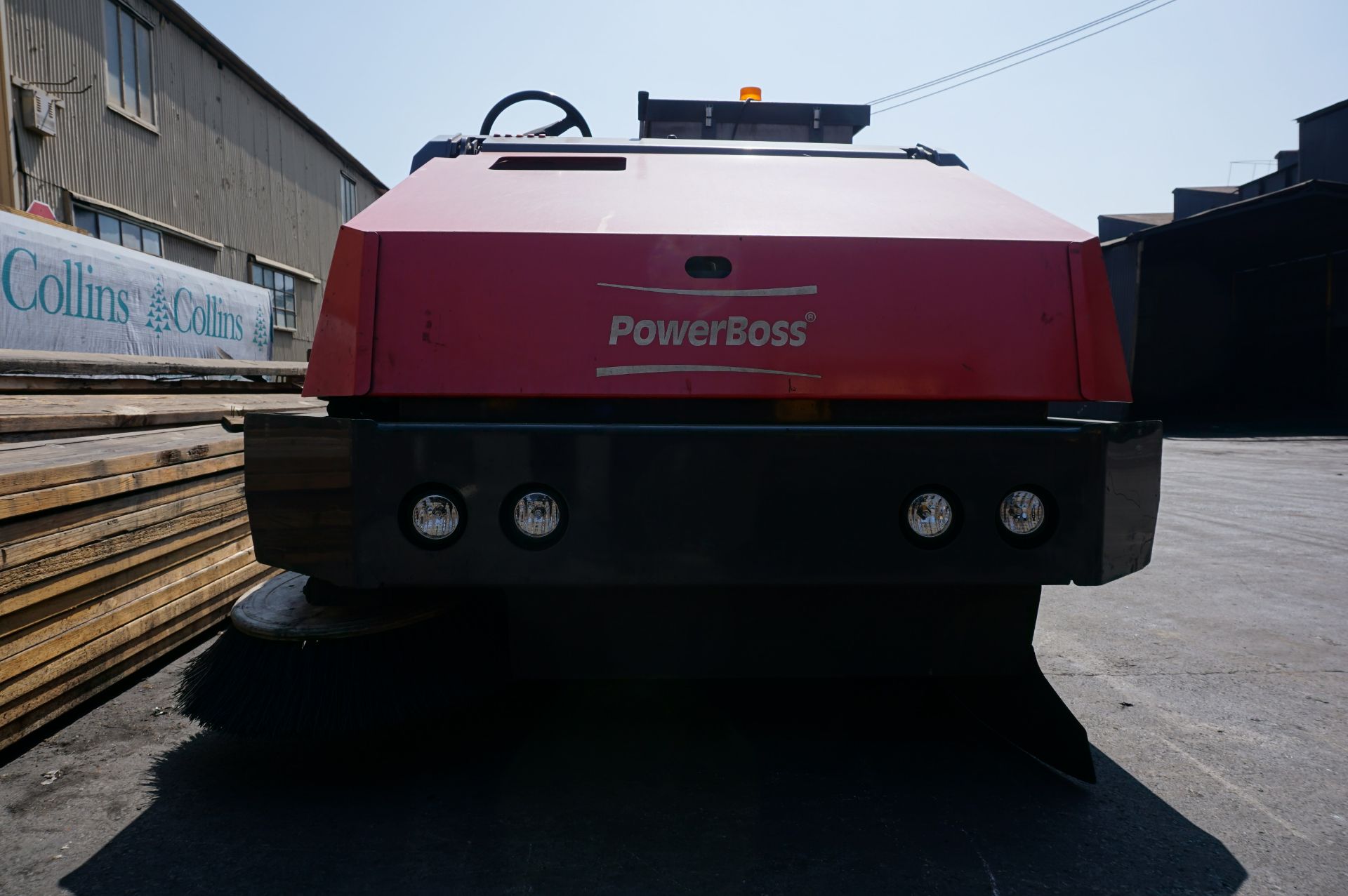 2018 POWERBOSS FLOOR SWEEPER MODEL PB620LP, S/N 18PB1002 - Image 2 of 8