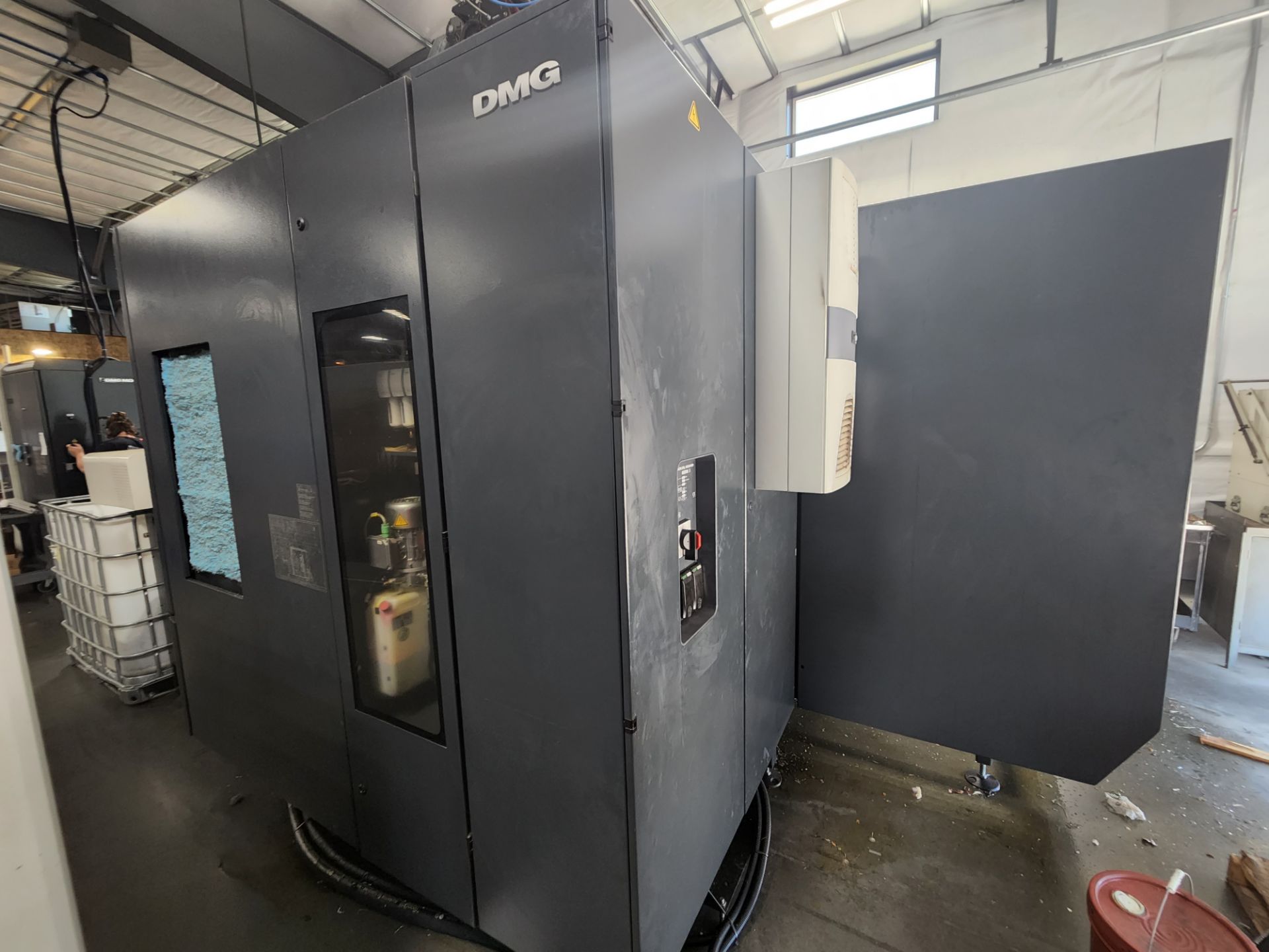 2012 DMG MORI SEIKI HSC 75 LINEAR,  34.8 X 23.6 X 23.6,  -10 TO PLS 110 DEGREES,  28000 RPM, HSK - Image 7 of 10