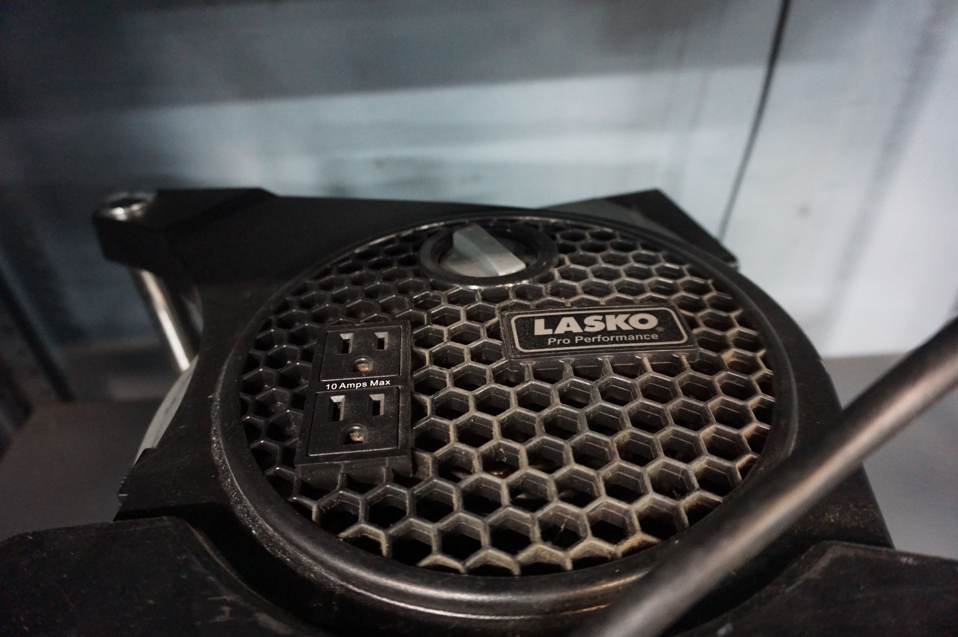 (7) LASKO, OPTIMUS, AND HOLMES AND PORTABLE SPACE HEATERS - Image 3 of 4