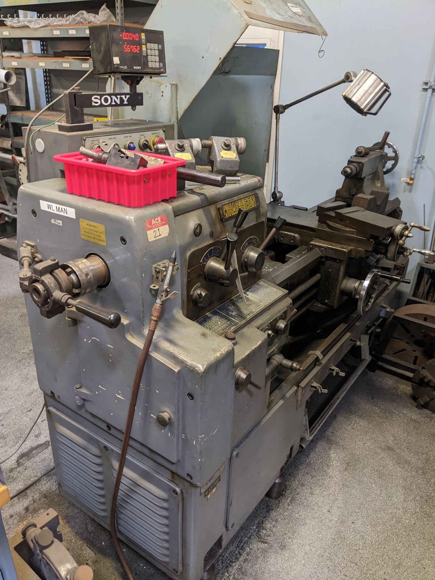 1988 WHACHEON TRADEMARK WL-435 X 1000G MACHINE LATHE WITH TAILSTOCK, S/N 8803-51 TO INCLUDE SONY - Image 13 of 15
