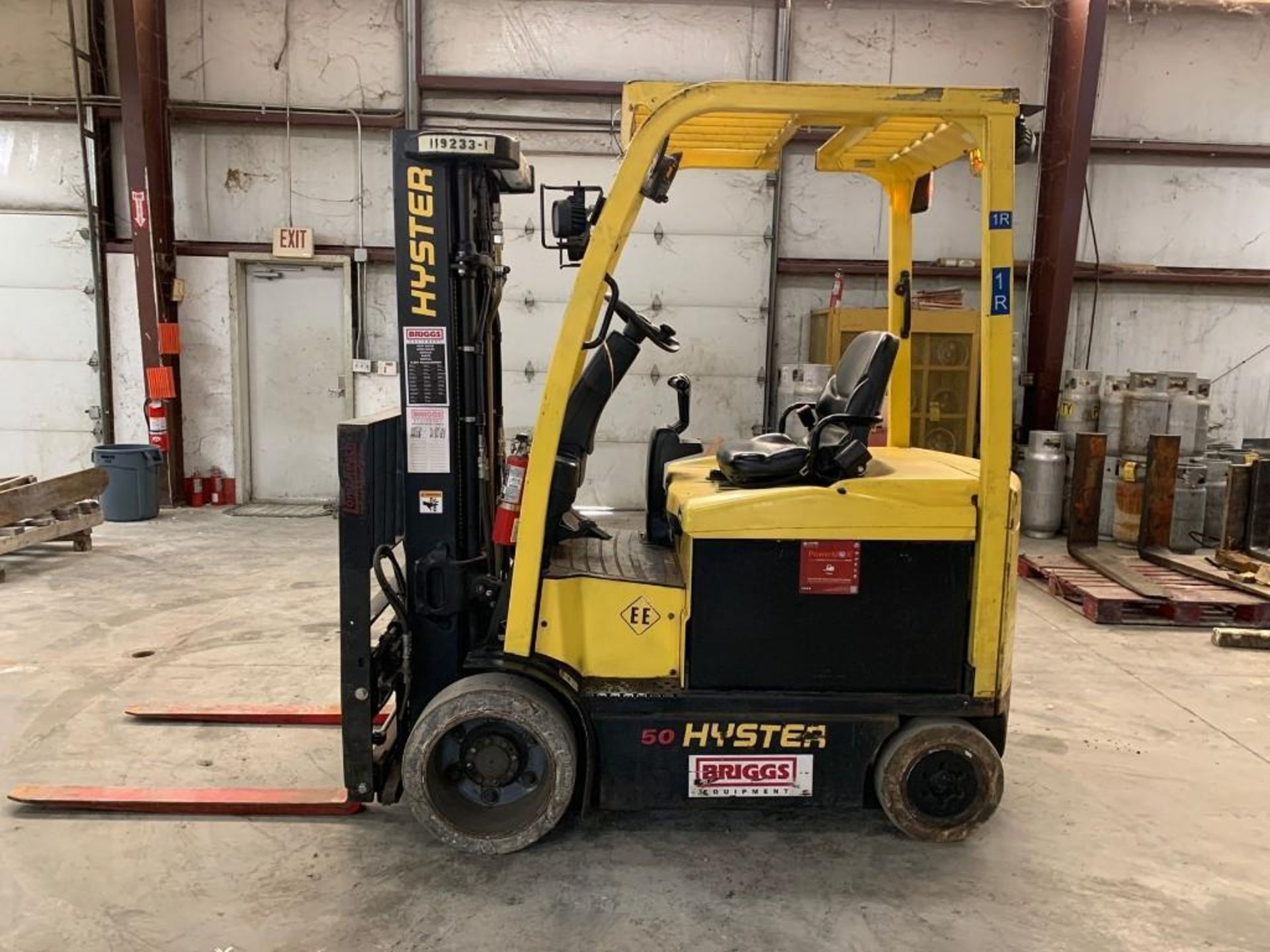 2011 HYSTER 5,000-LB. CAPACITY EE-RATED FORKLIFT, MODEL: E50XN-33, S/N: A268N06609J, 48V ELECTRIC WI