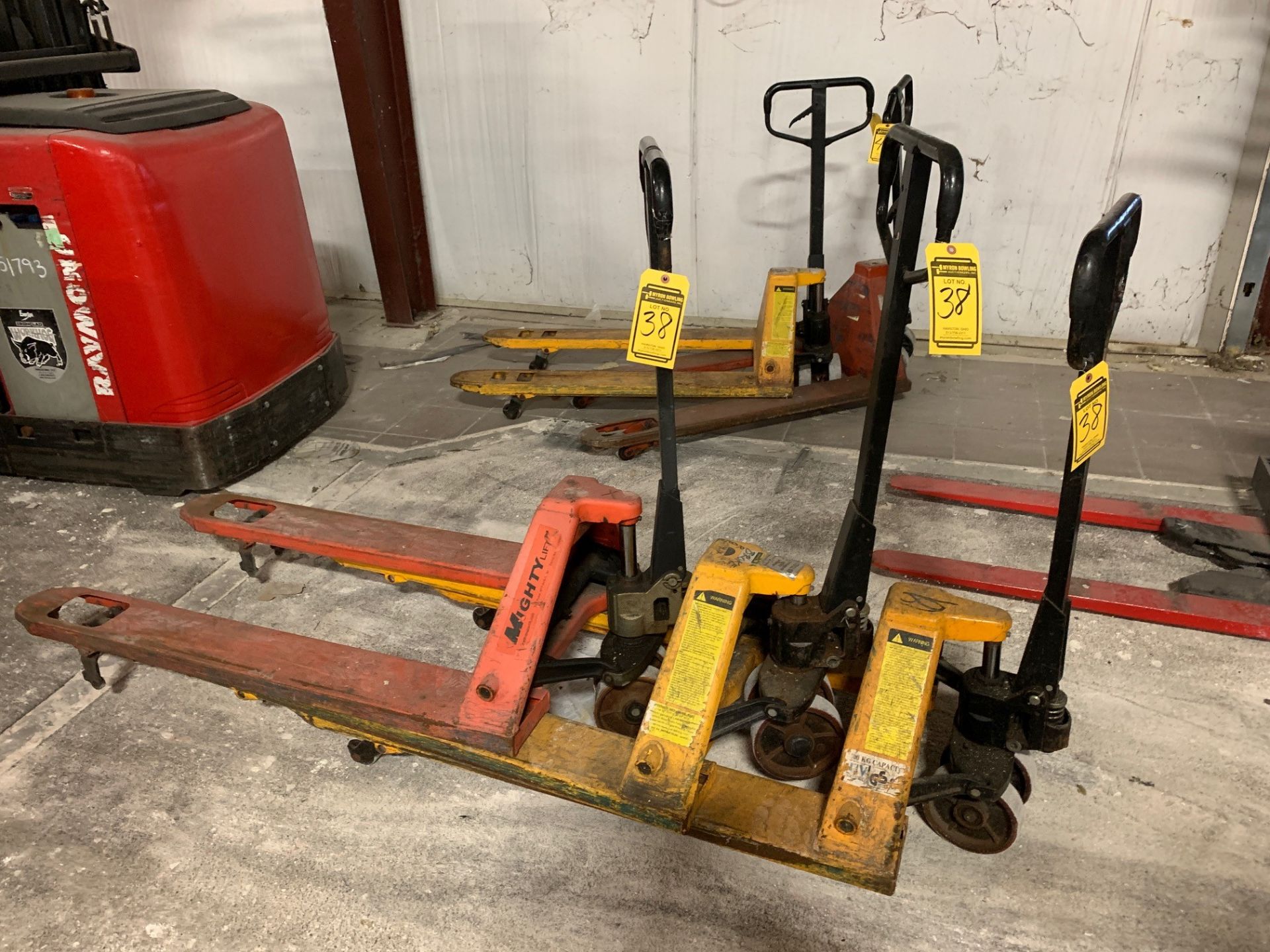 (3) 5,000-LB. CAPACITY HYDRAULIC PALLET JACKS