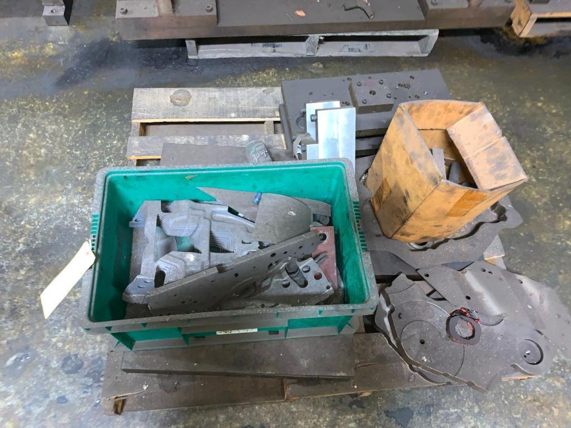 STEEL BLOCK, JIG, ASSORTED PLATE STEEL - Image 3 of 8