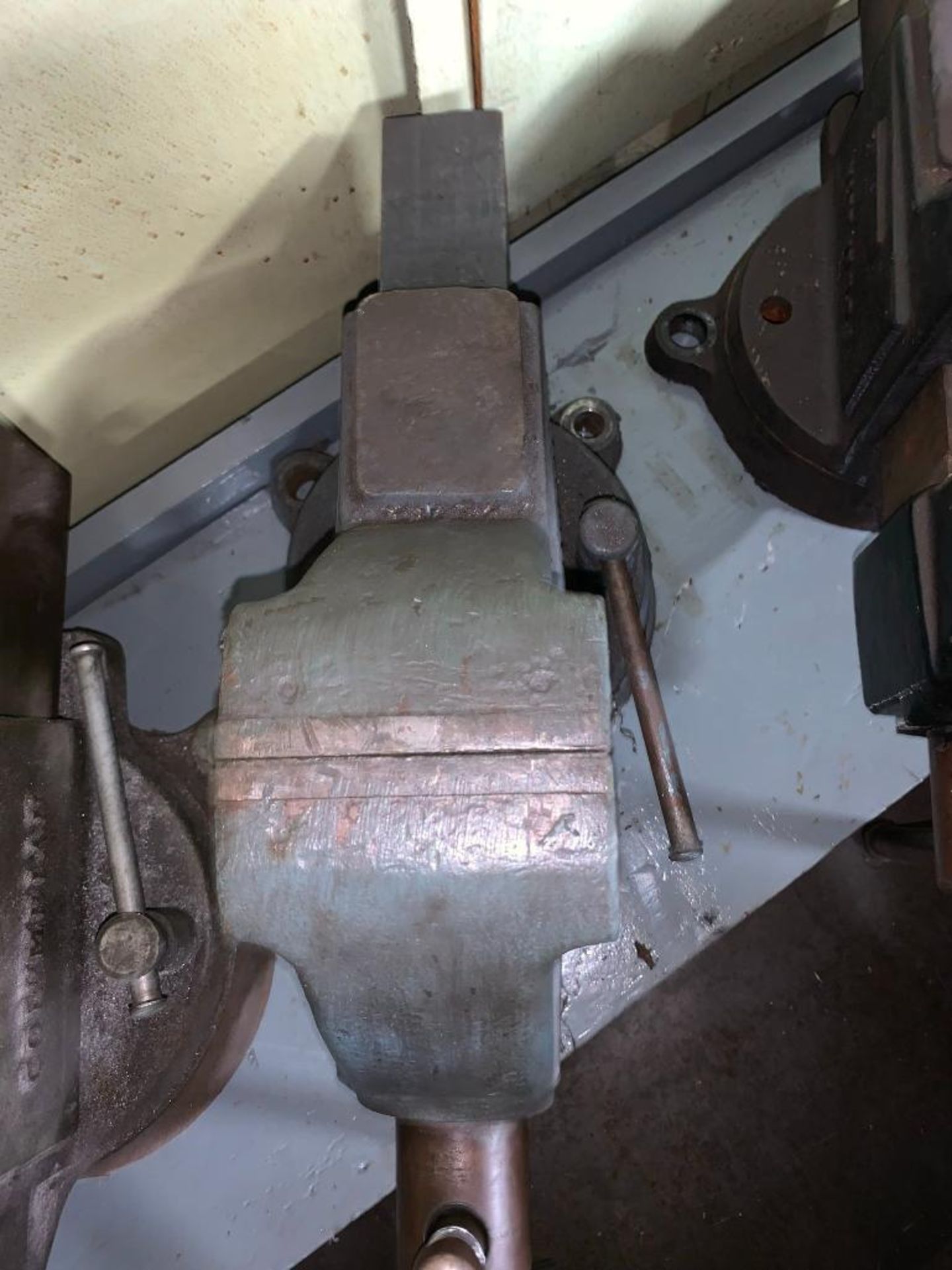 COLUMBIAN 3-1/2'' BENCH VISE - Image 2 of 2