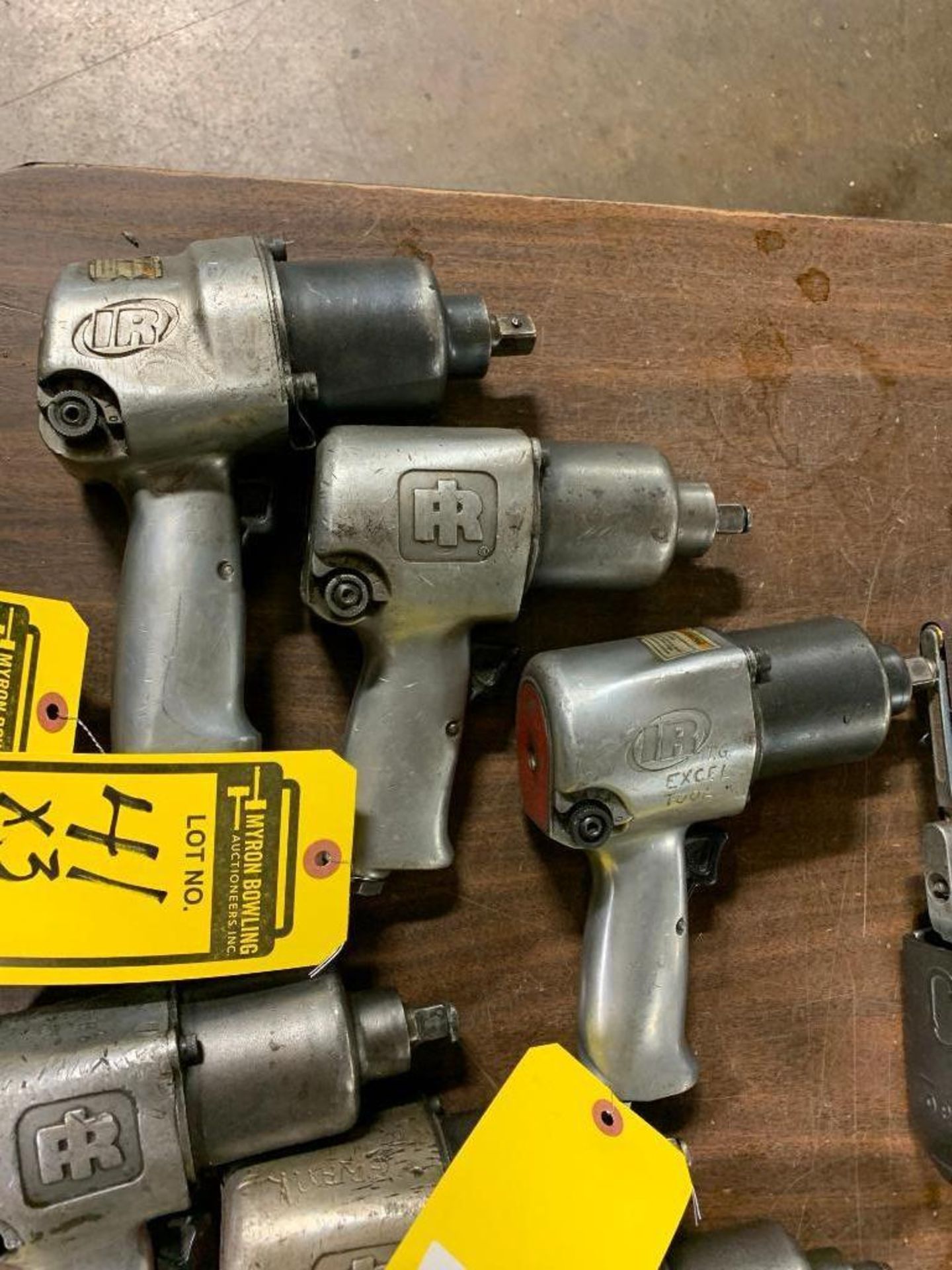 (3) INGERSOLL RAND 1/2'' PNEUMATIC IMPACT WRENCHES