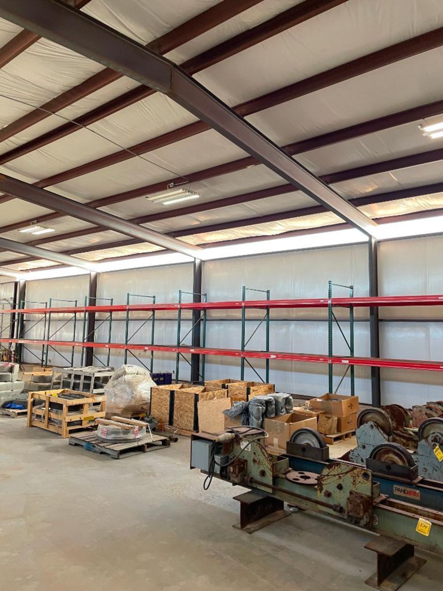 (13X) SECTIONS OF TEARDROP STYLE PALLET RACKING, (17) 12' X 48'' UPRIGHTS, (47) 96'' X 5'' HORIZONTA - Image 2 of 5