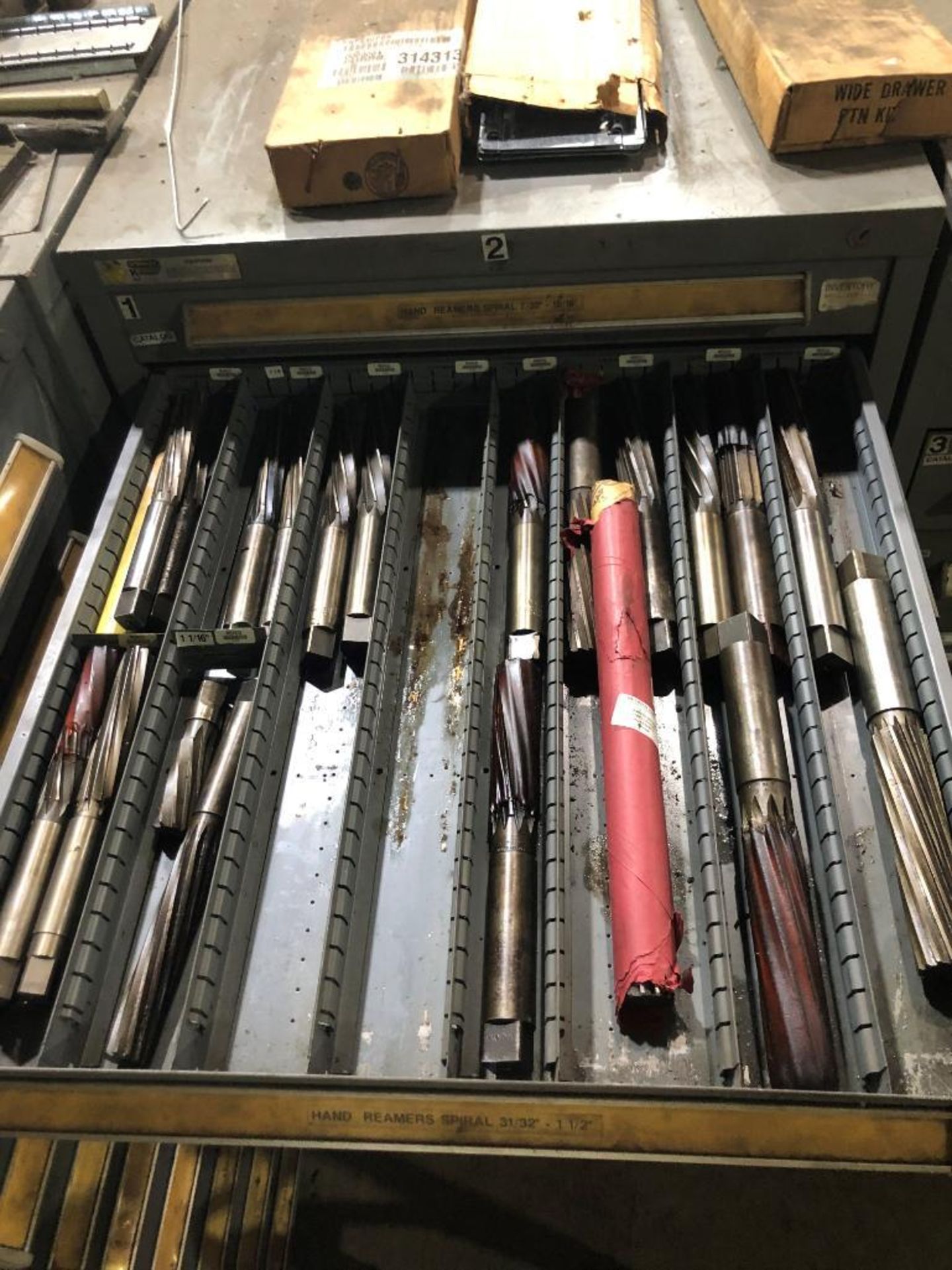 VIDMAR CABINET & CONTENT OF ASSORTED REAMERS - Image 3 of 11