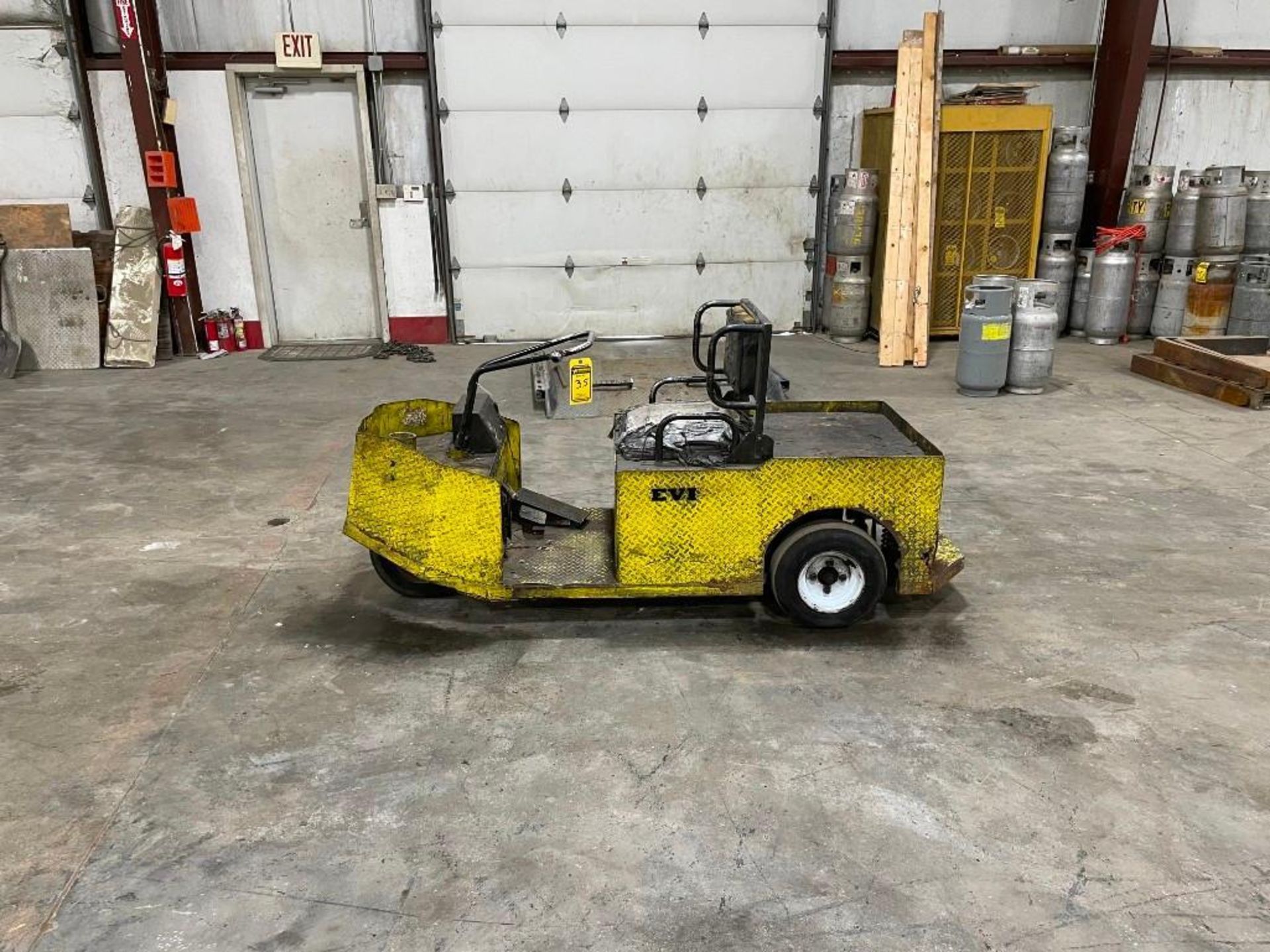 EVI 3-WHEEL ELECTRIC PERSONNEL CART, 24V, NEEDS WORK