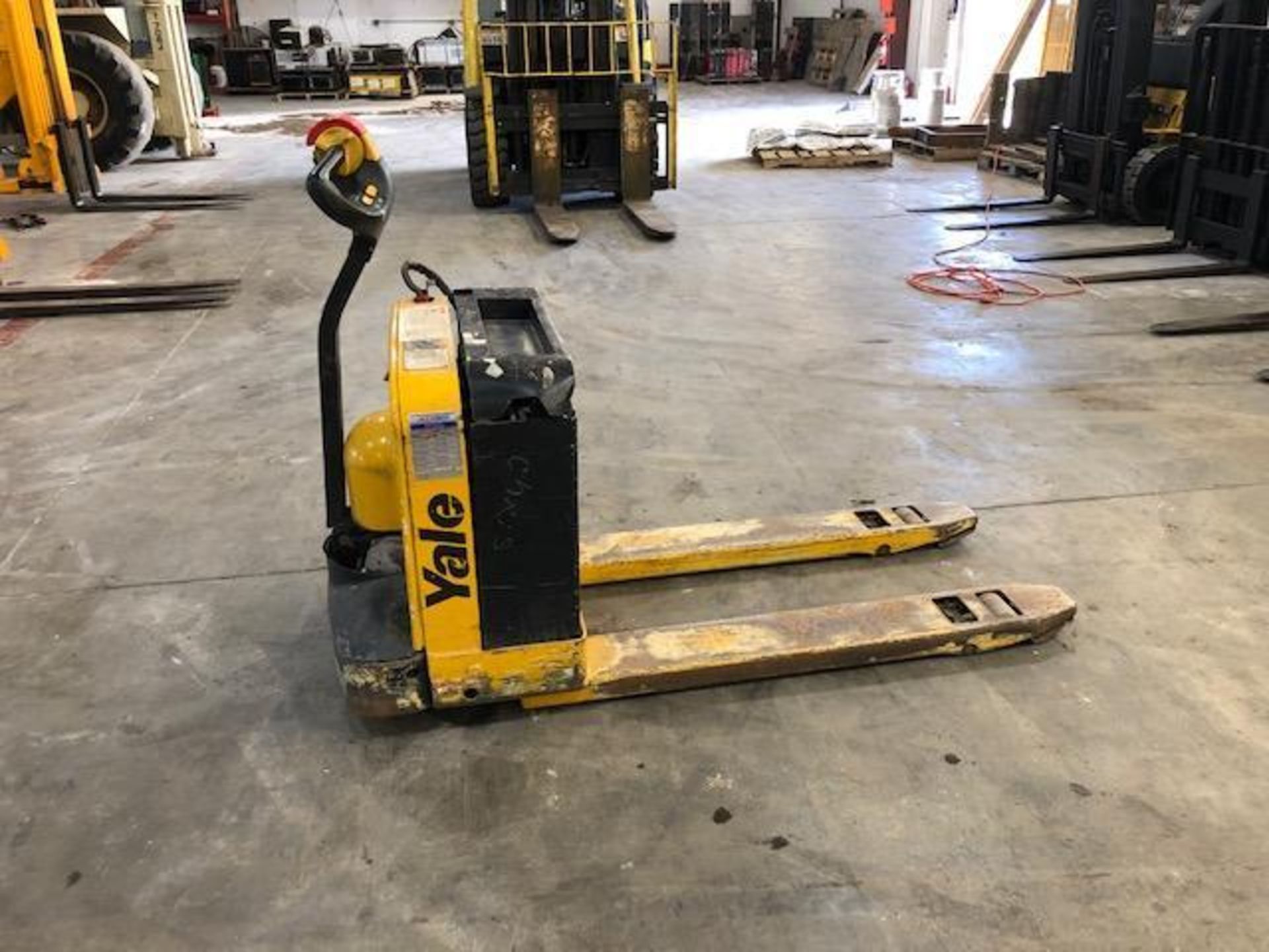 YALE 4,000 LB. CAPACITY ELECTRIC PALLET JACK, MODEL MPB040, S/N B827N05538A, 24V, 48'' FORKS, RUNS & - Image 2 of 4