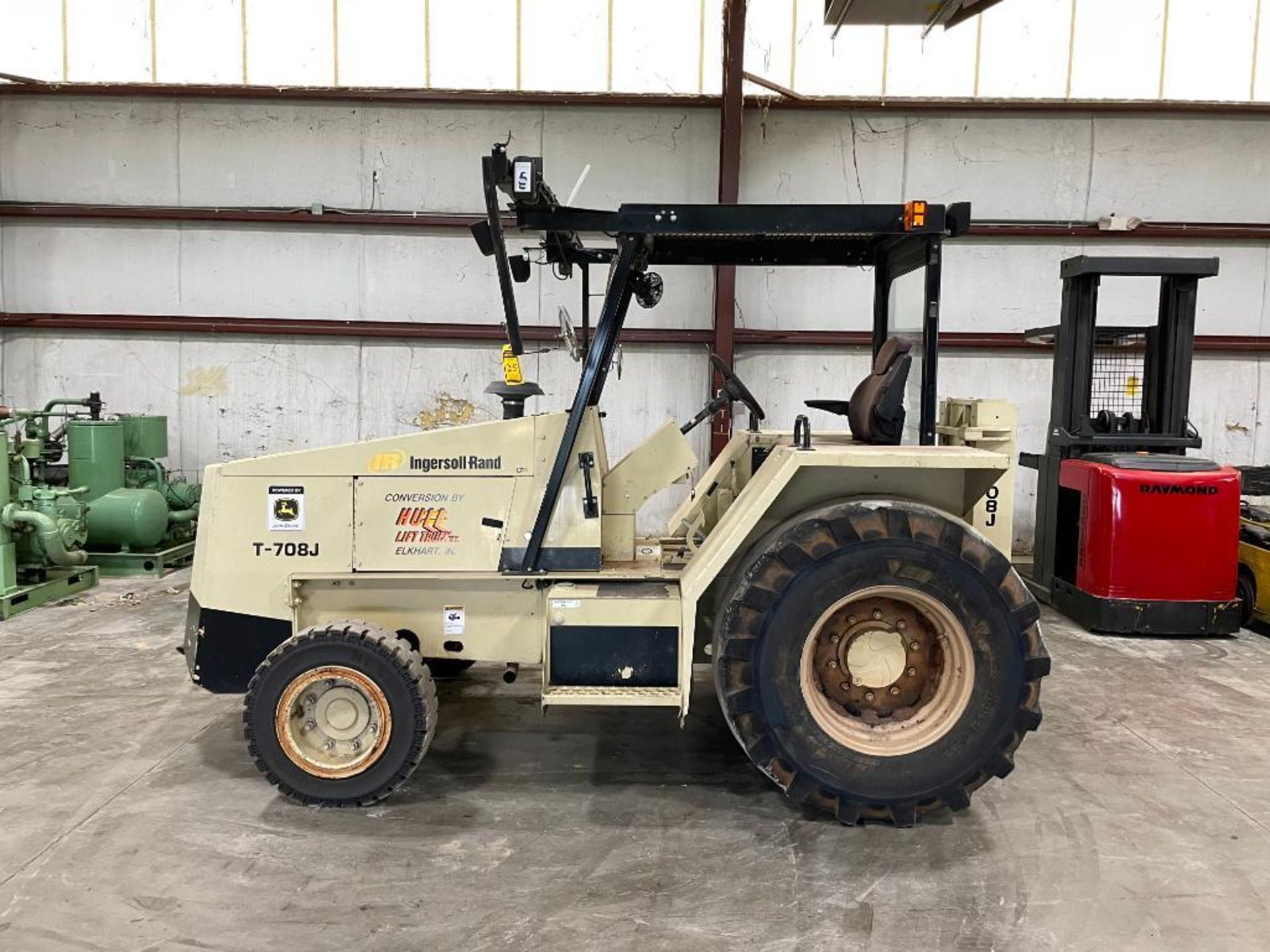 2005 INGERSOLL RAND TRACTOR, MODEL T708J, S/N 183599, DIESEL, PNEUMATIC TIRES, UNKNOWN HOURS