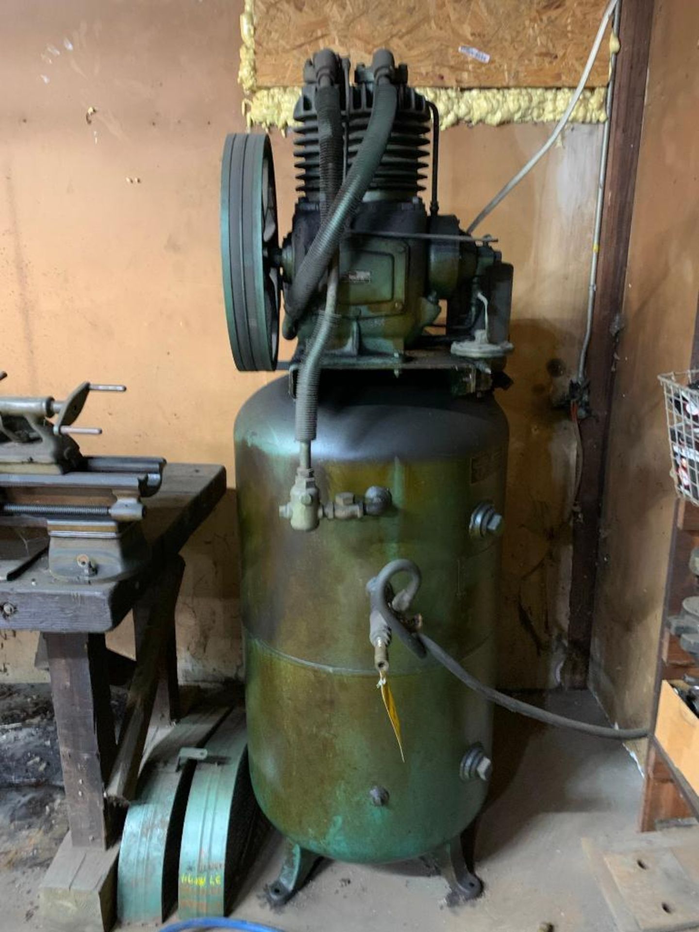 CHAMPION VERTICAL AIR COMPRESSOR, MODEL REN 14