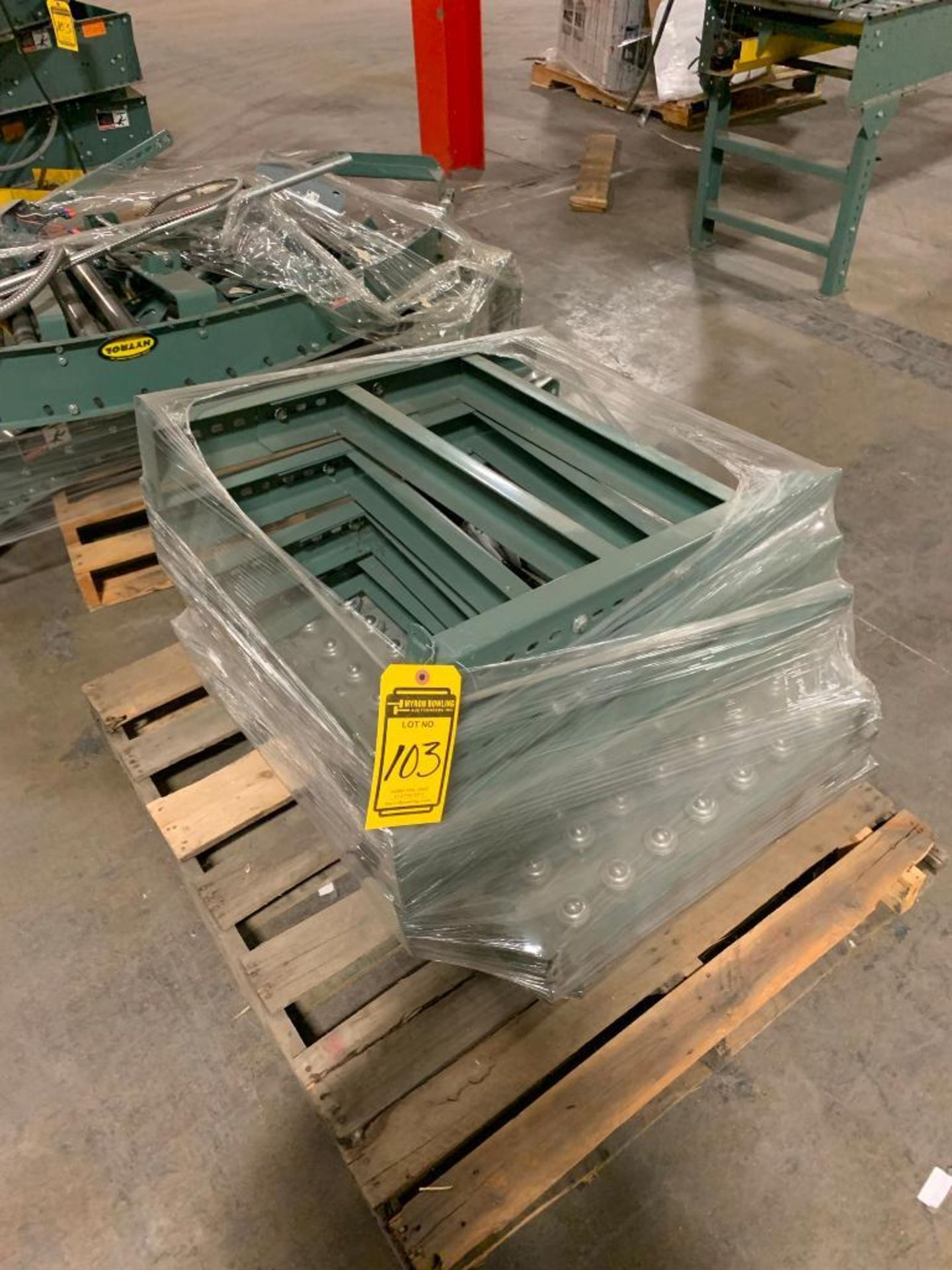 HYTROL CONVEYOR CO. POWERED CONVEYOR, APPROX. 300 LINEAL FEET, 22'' X 10' SECTIONS, INCLUDES CURVED - Image 10 of 22