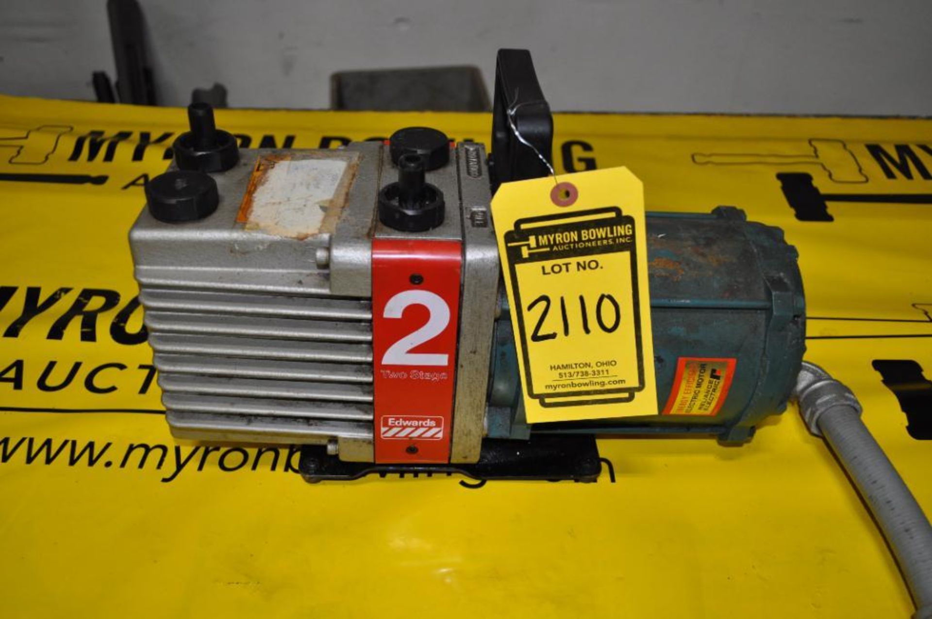 EDWARDS 2-STAGE HIGH- VACUUM PUMP, MODEL: E2M2,