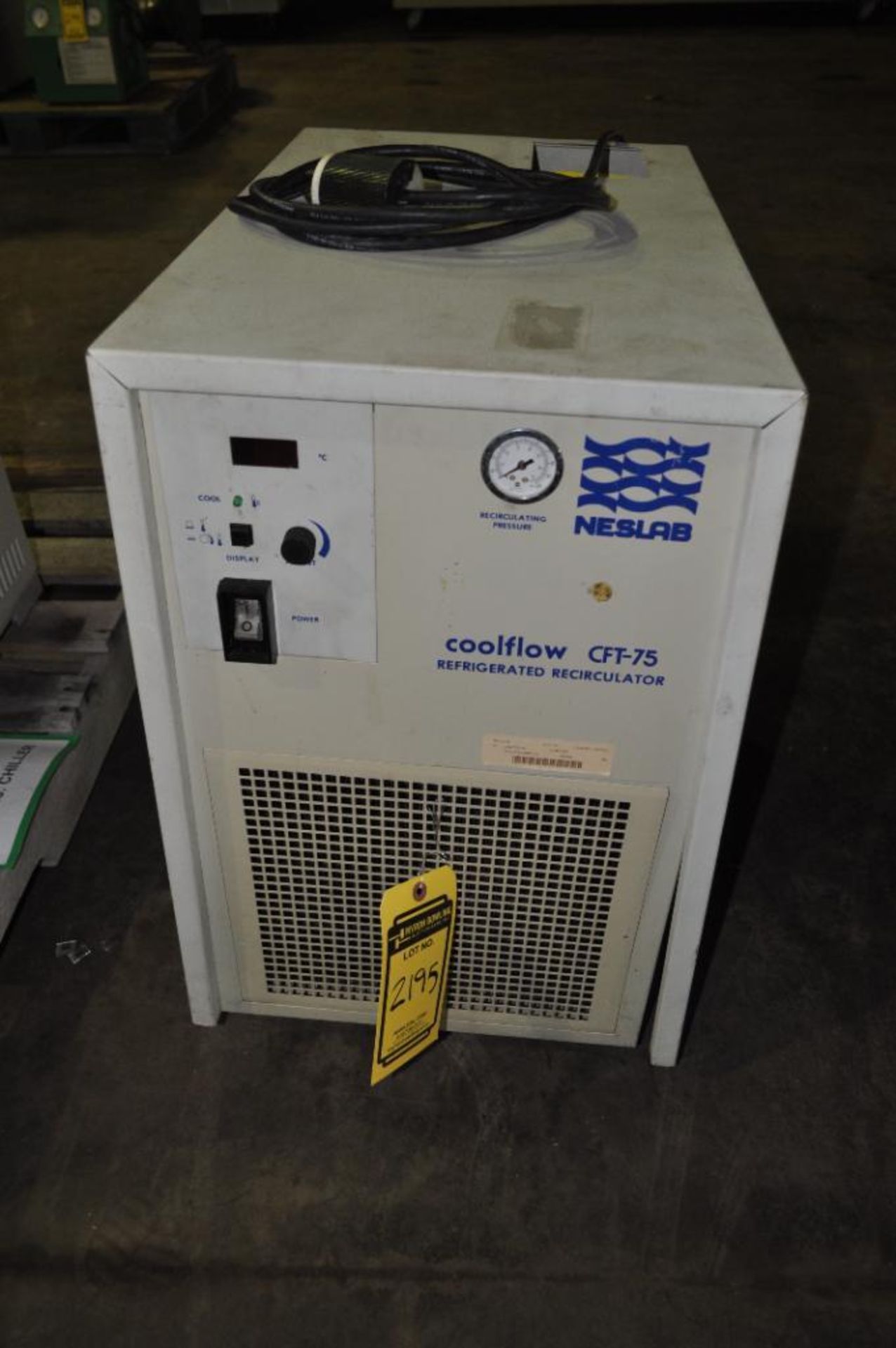NESLAB REFRIGERATOR RECIRCULATOR, COOLFLOW CFT-75, 208-230 V, PUMP TYPE: PD 2