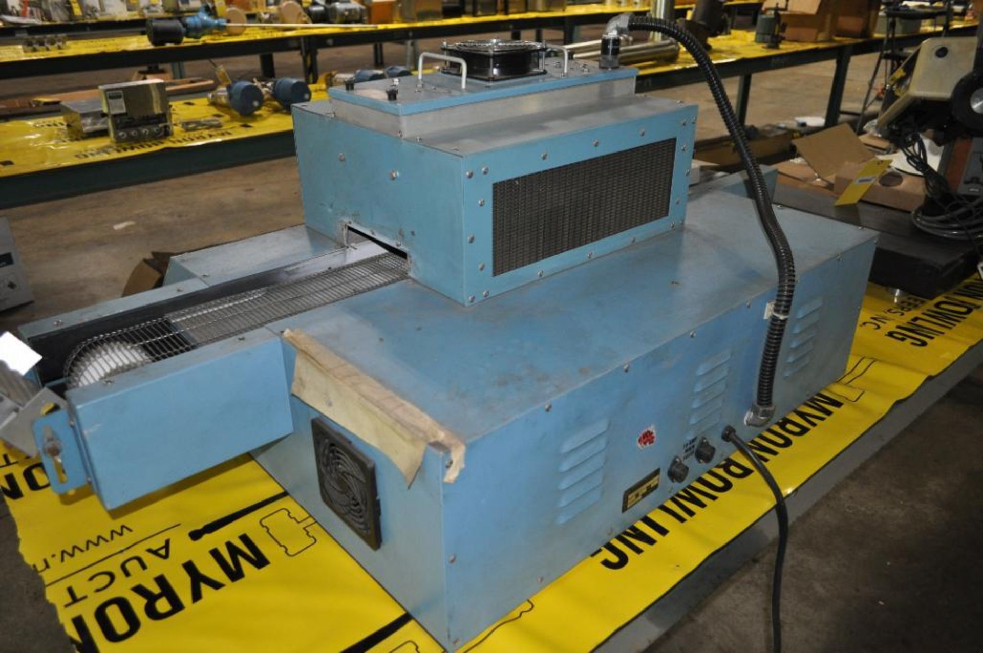 AMERICAN ULTRAVIOLET COMPANY UV CURING CONVEYOR, MODEL: LC-08-4-T3 P, 460 V, 10 AMPS - Image 6 of 6
