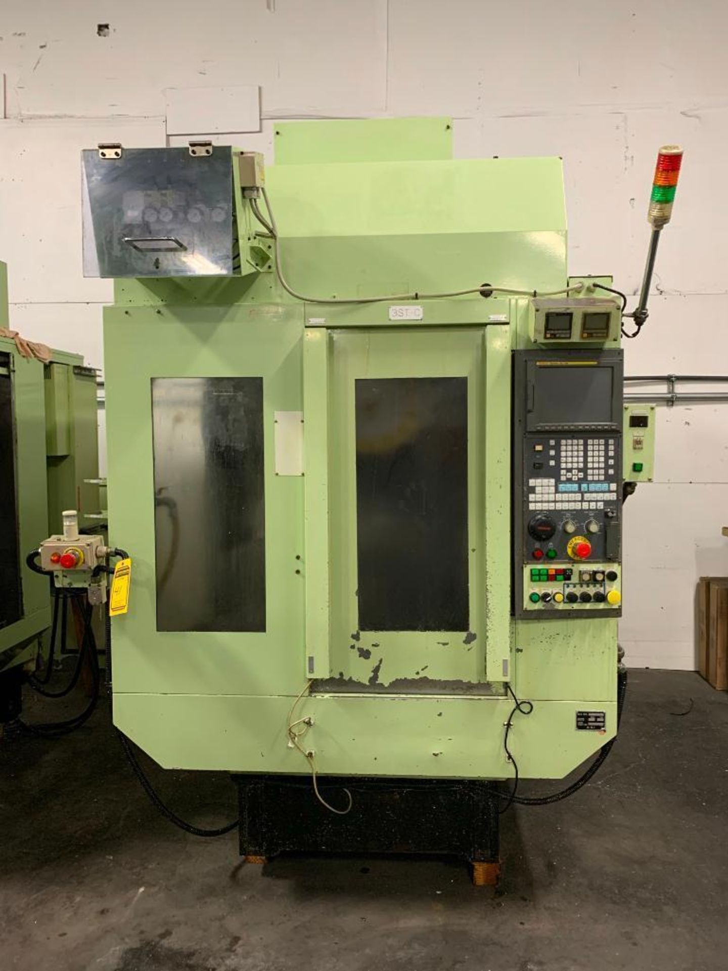 2001 FANUC ROBODRILL A-T14IC 4-AXIS VERTICAL MACHINING CENTER, FANUC 16IM CONTROL, 4TH & 5TH AXIS IN
