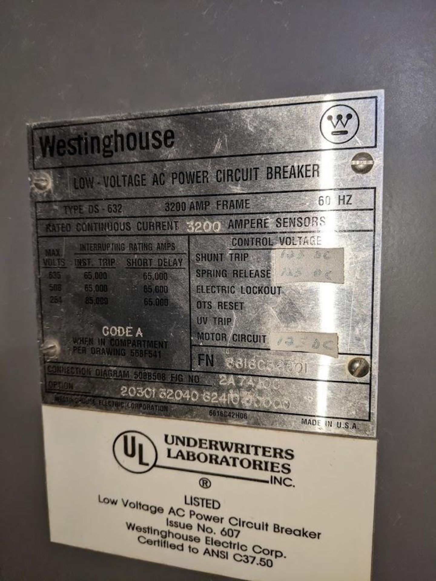 3,200 AMP WESTINGHOUSE CIRCUIT BREAKER (CABINET NOT INCLUDED), HIT # 3049 - Image 2 of 5