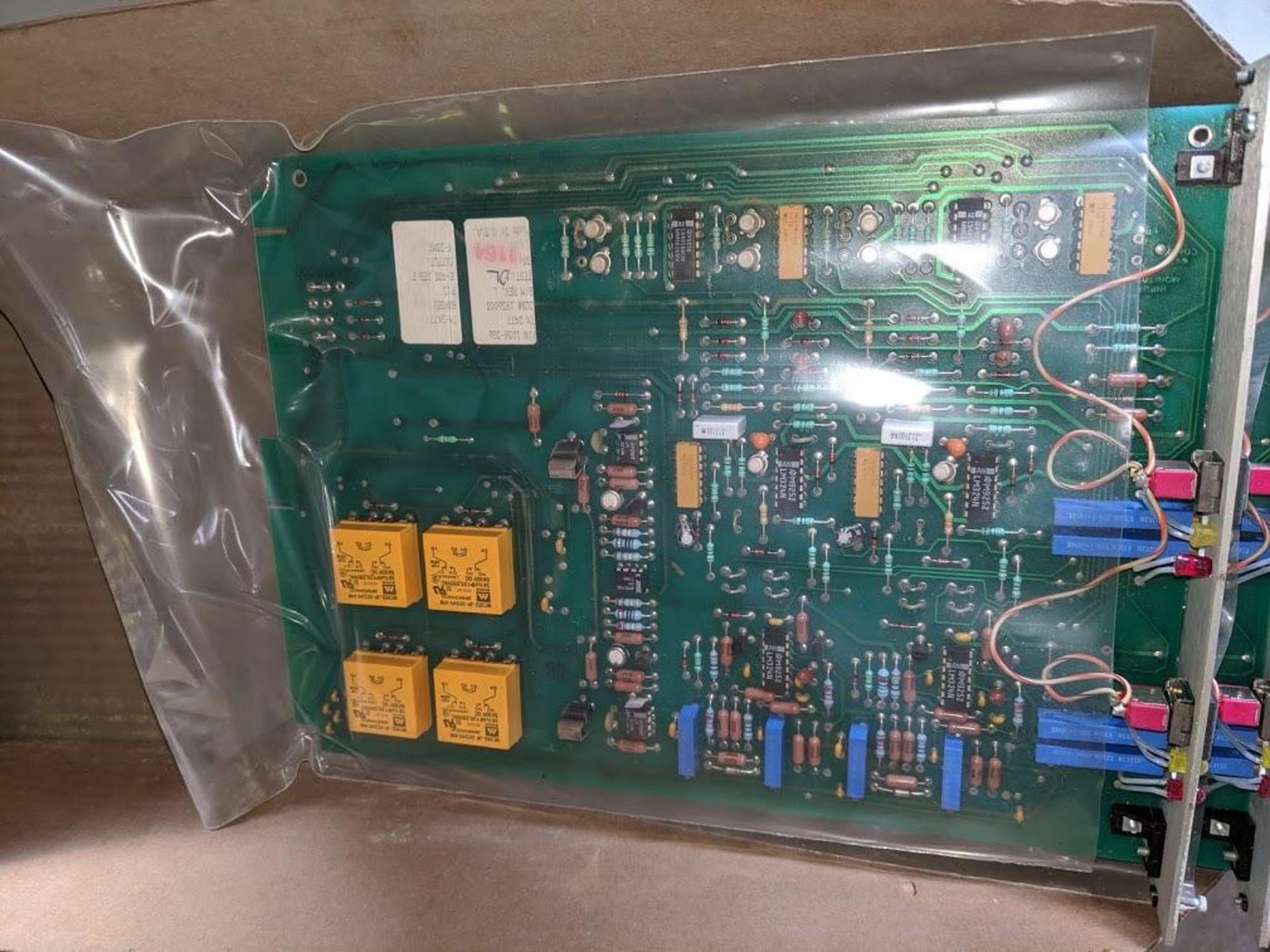 (2) RIS TM-2477 TEMPERATURE BOARDS, HIT # OK70