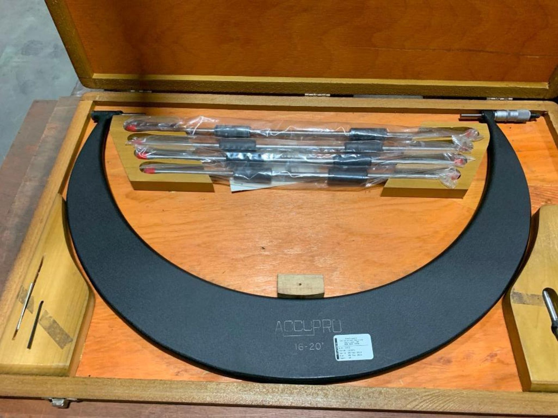 ACCUPRO 16''-20'' OUTSIDE MICROMETER SET - Image 2 of 3